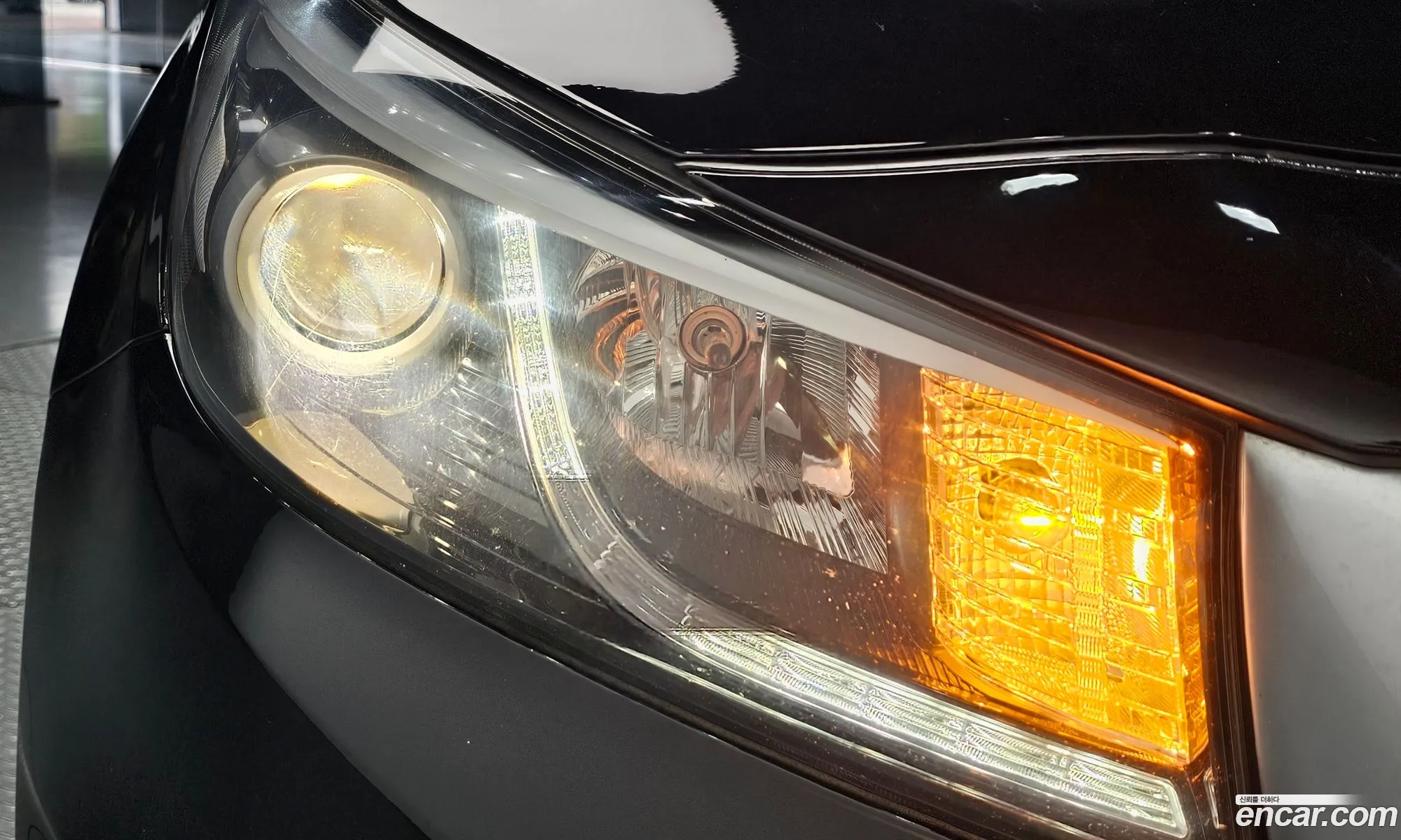 Kia Carnival 2018 KNAMB81ABJS432877 — 26