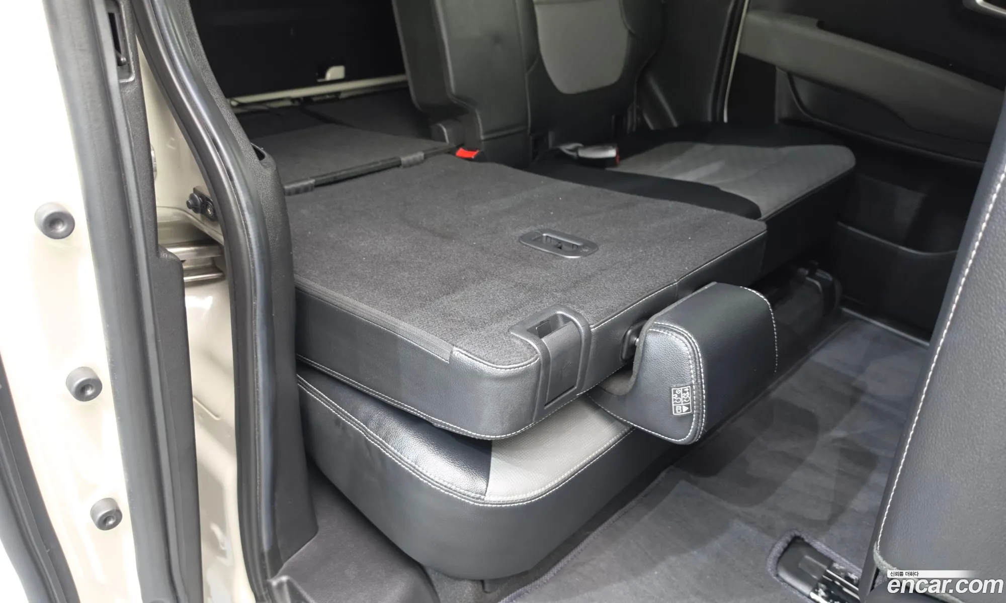 Kia Ray 2022 KNACJ811BNT306581 — 28