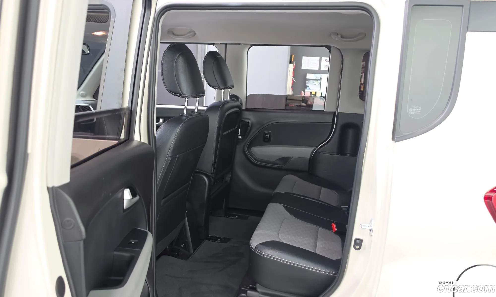 Kia Ray 2022 KNACJ811BNT306581 — 19