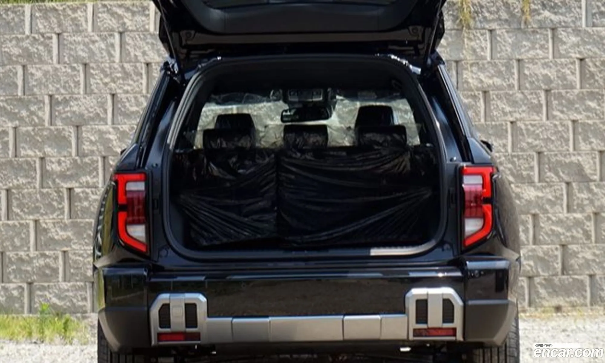 KG Mobility (SsangYong) Torres 2026 — 15