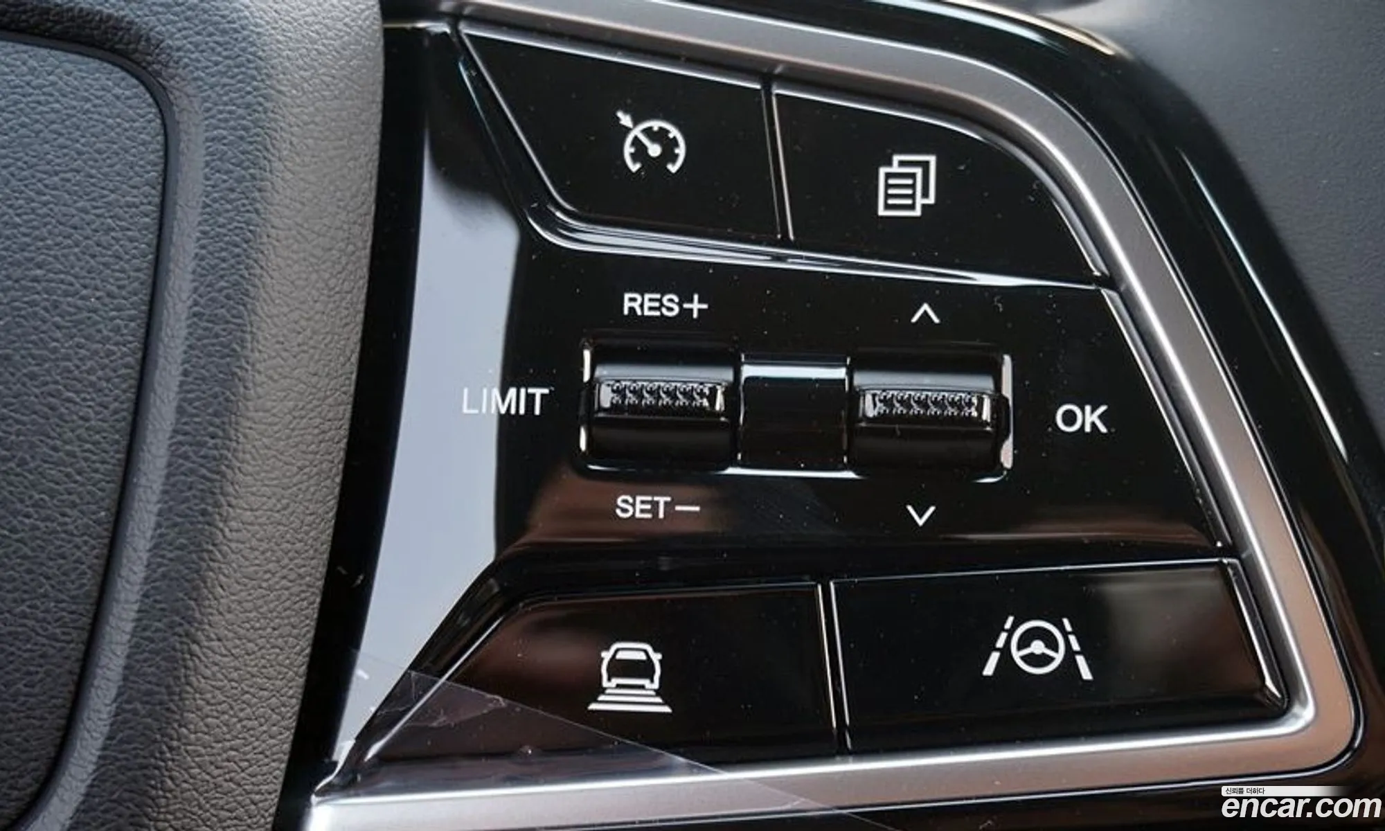 KG Mobility (SsangYong) Torres 2026 — 7