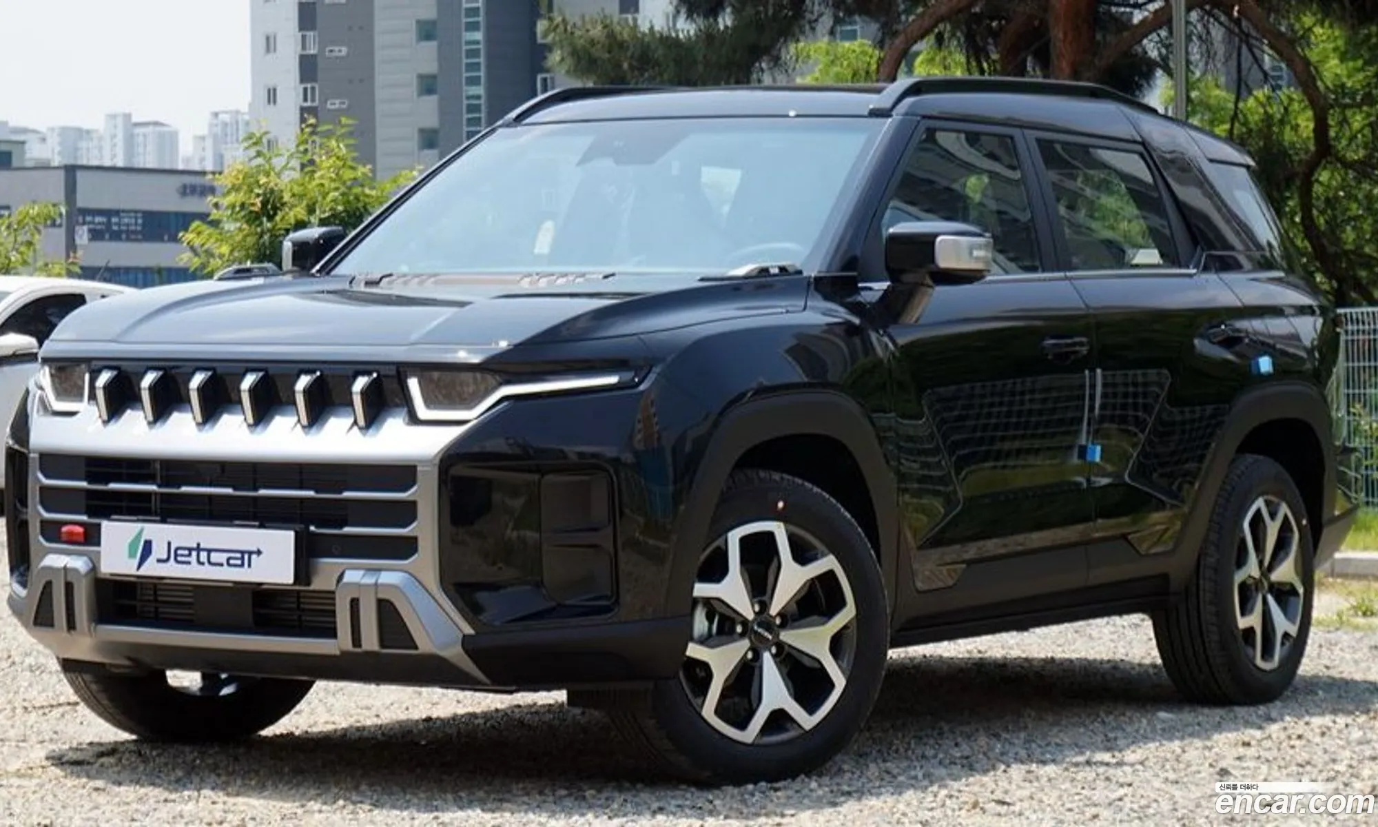 KG Mobility (SsangYong) Torres 2026 — 10