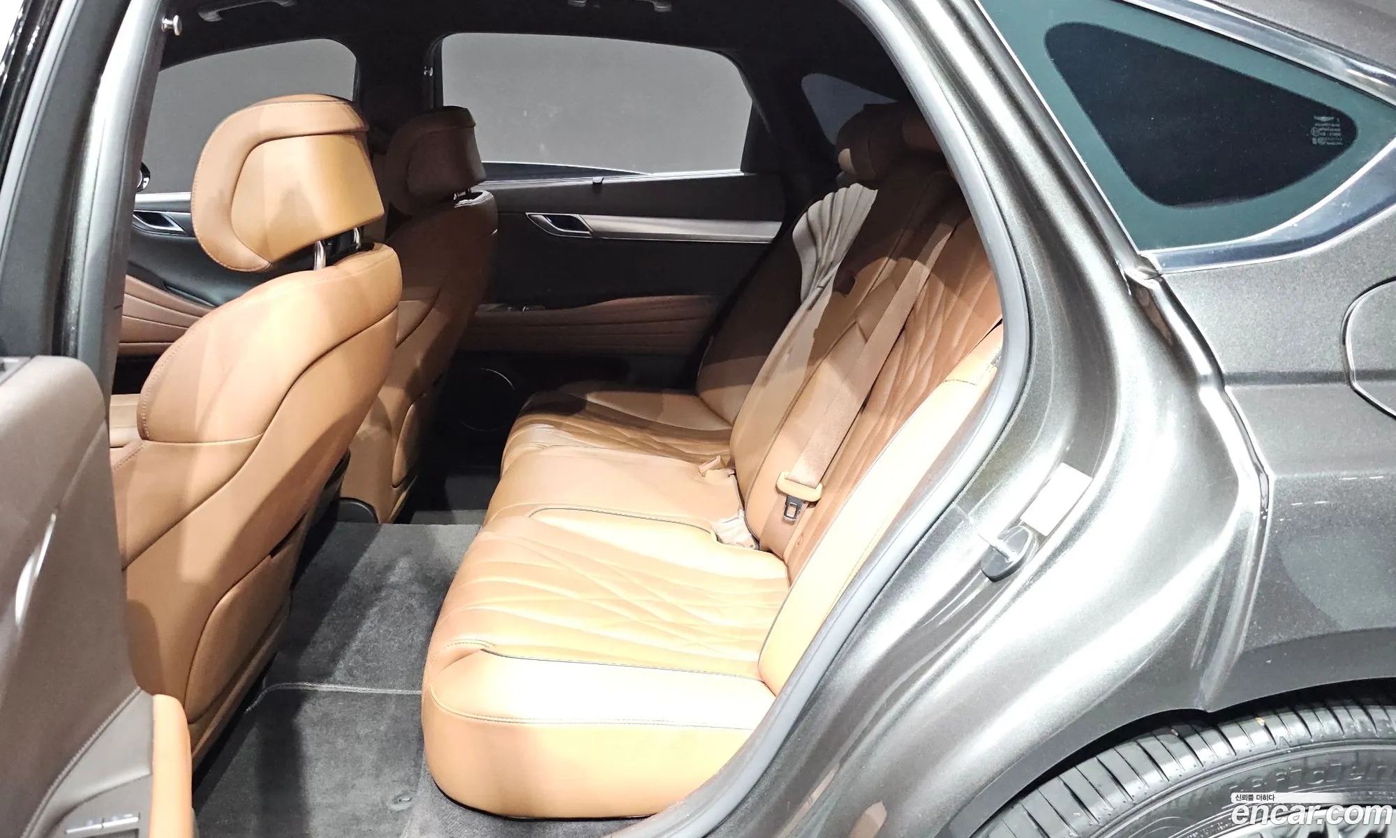 Genesis G80 2023 KMTGB41CDPU197022 — 12