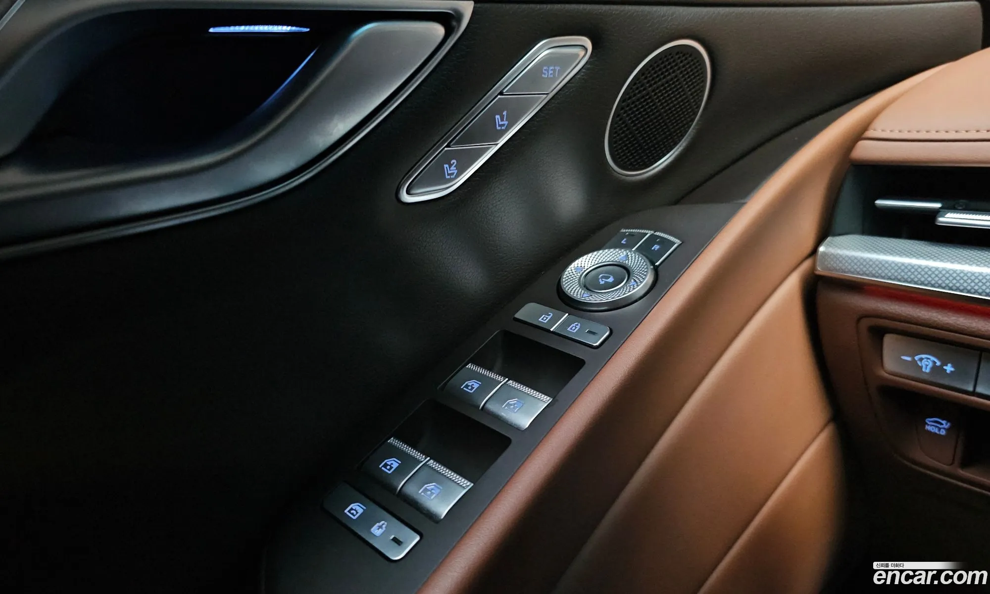 Genesis G80 2023 KMTGB41CDPU197022 — 9
