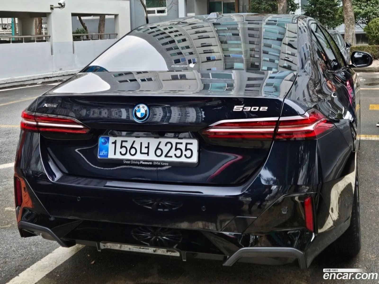 BMW 5 Series 2026 — 6