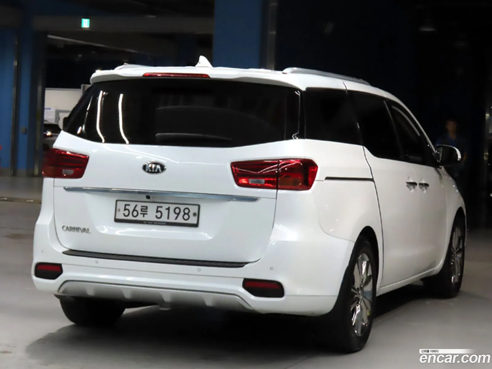 Kia Carnival 2018 — 11