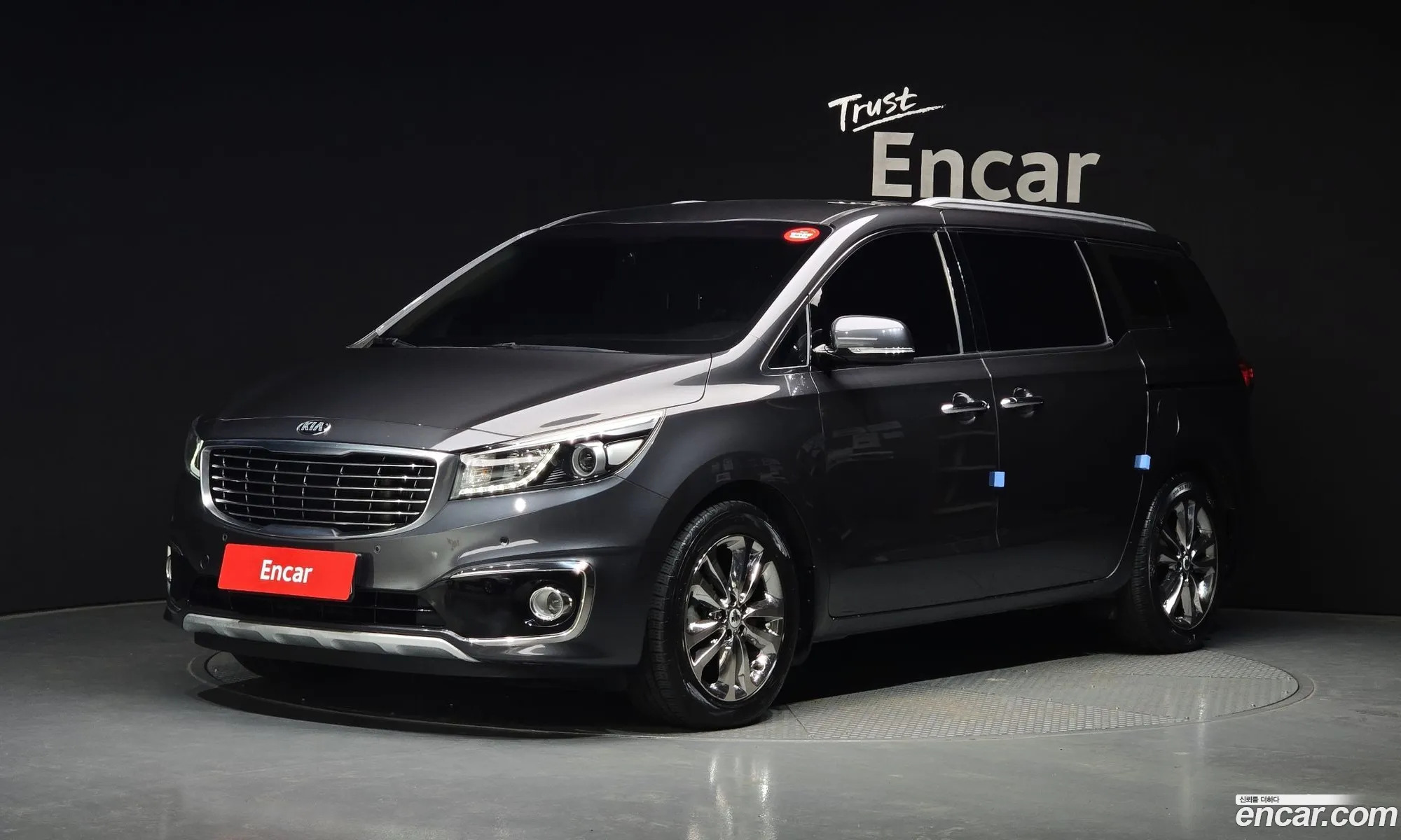 Kia Carnival 2017 KNAMC81ABHS310018 — 3