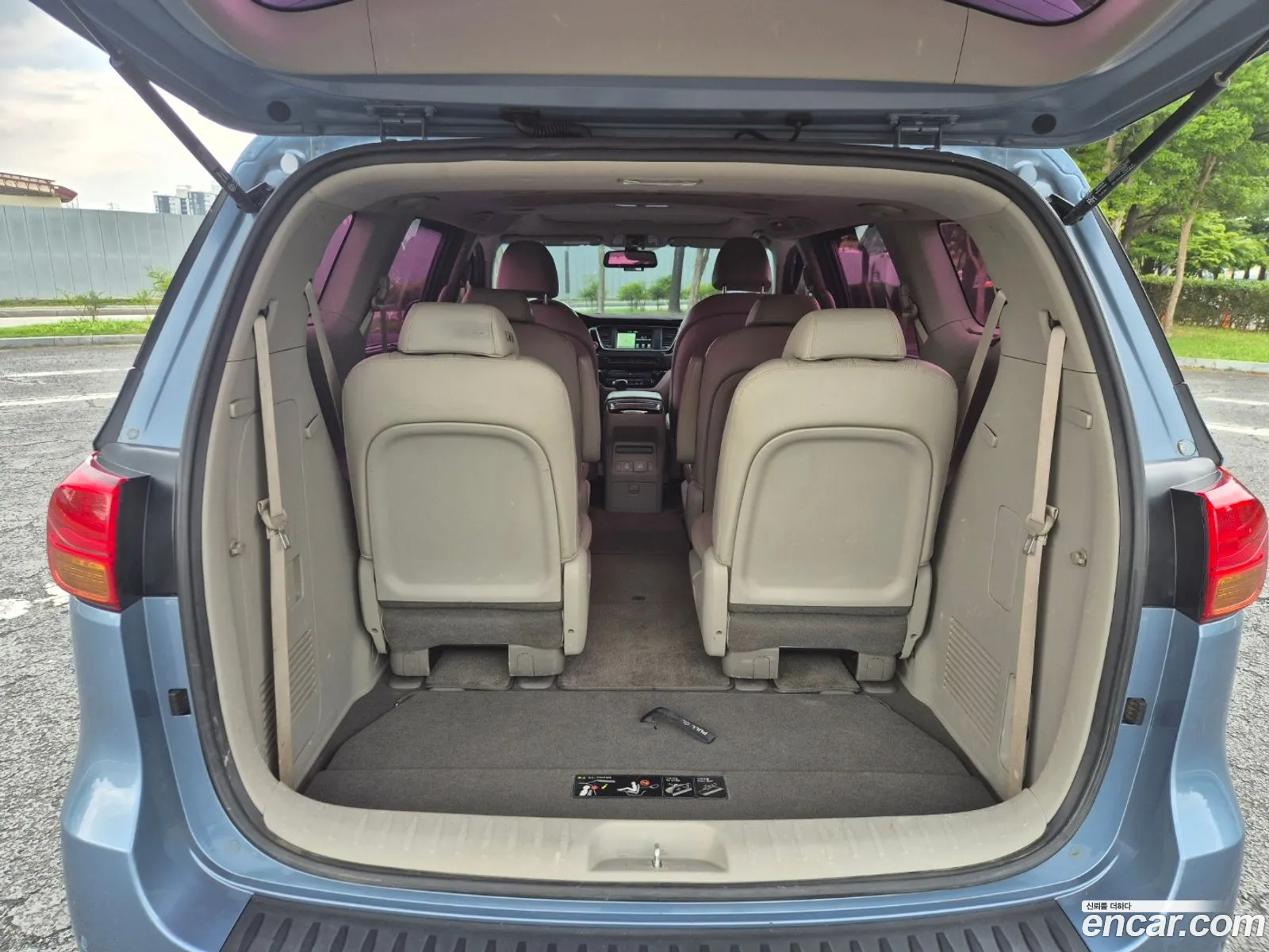 Kia Carnival 2014 — 3
