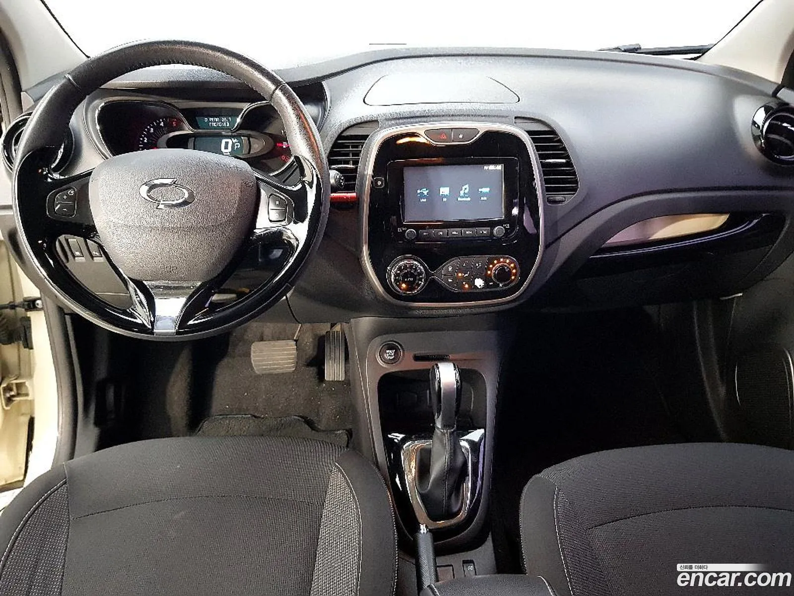 Renault Korea (Samsung) QM3 2016 — 13