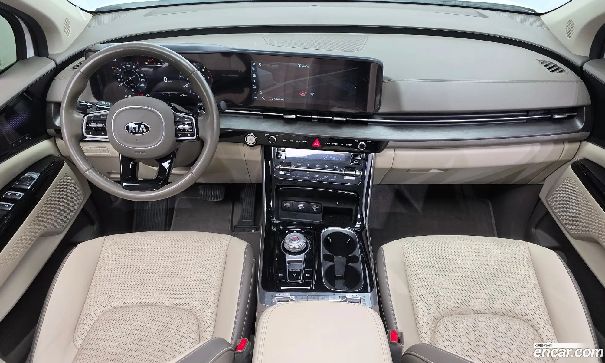 Kia Carnival 2020 KNANE81BBMS014034 — 4