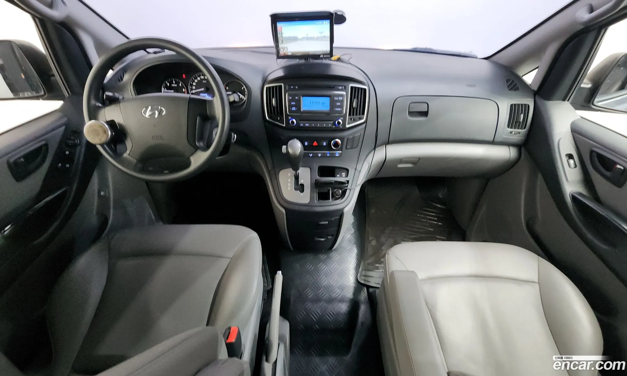 Hyundai Grand Starex 2018 — 2