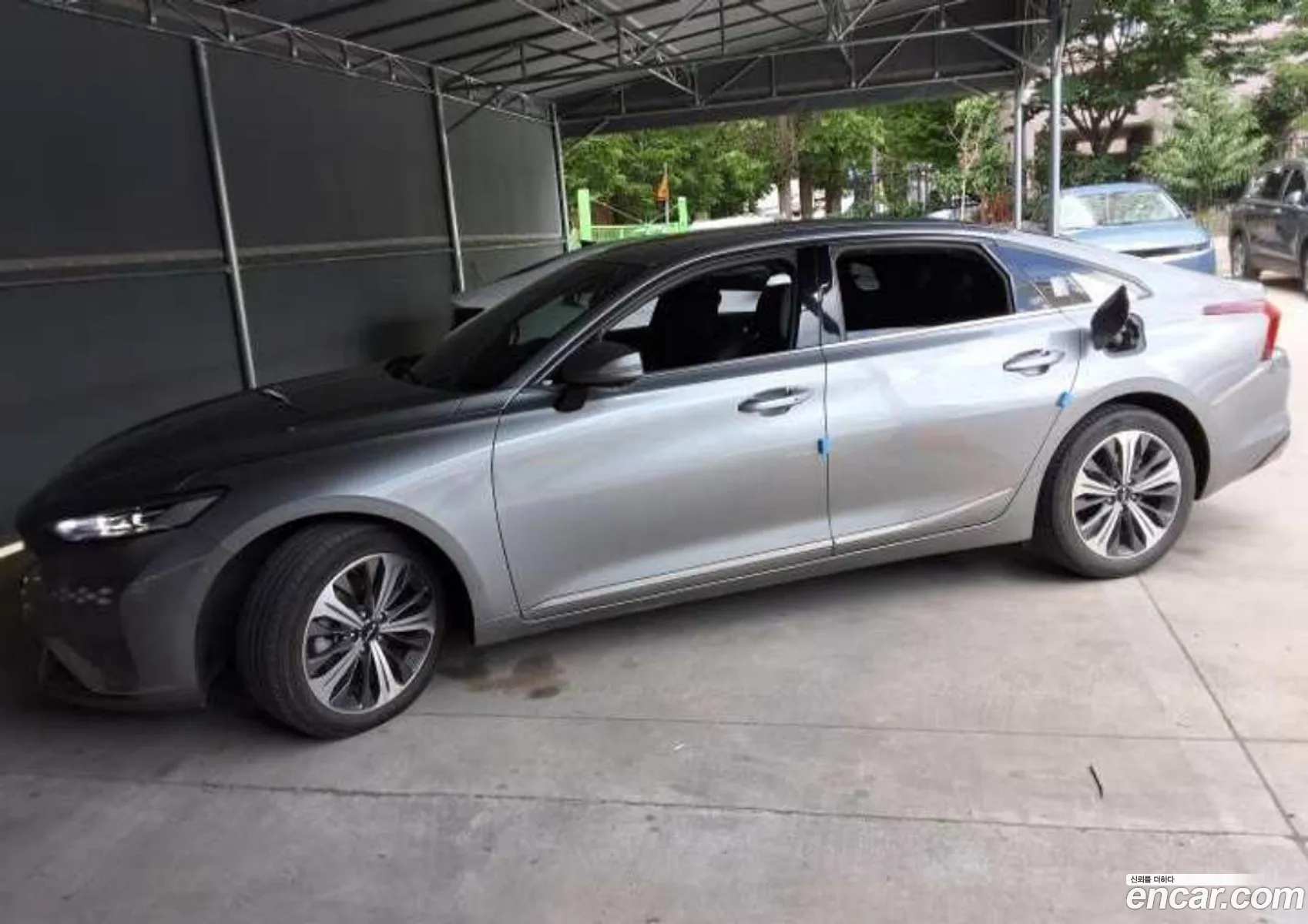 Kia K8 Hybrid 2023 — 2