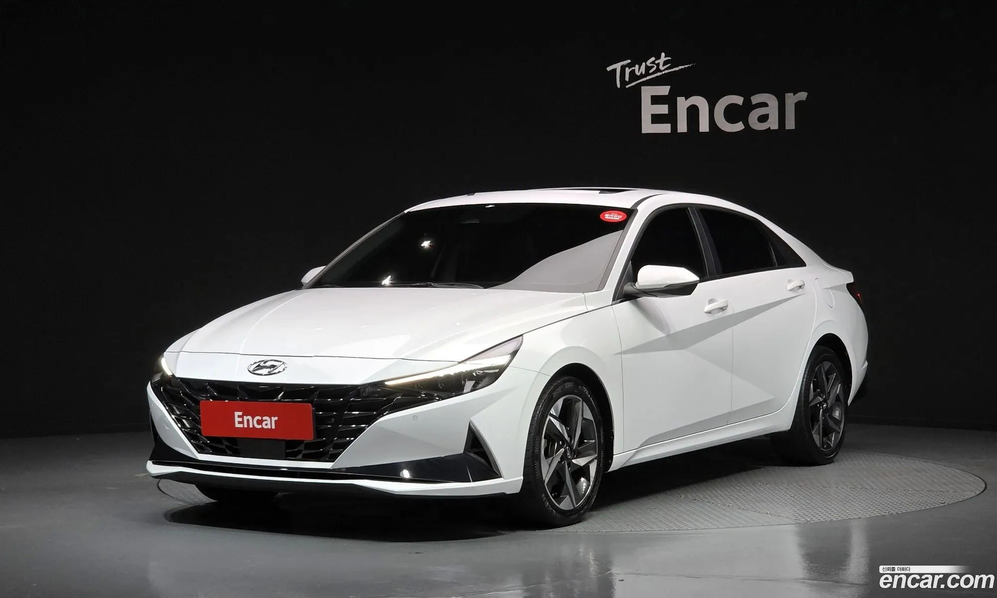 Hyundai Elantra 2020 — 3