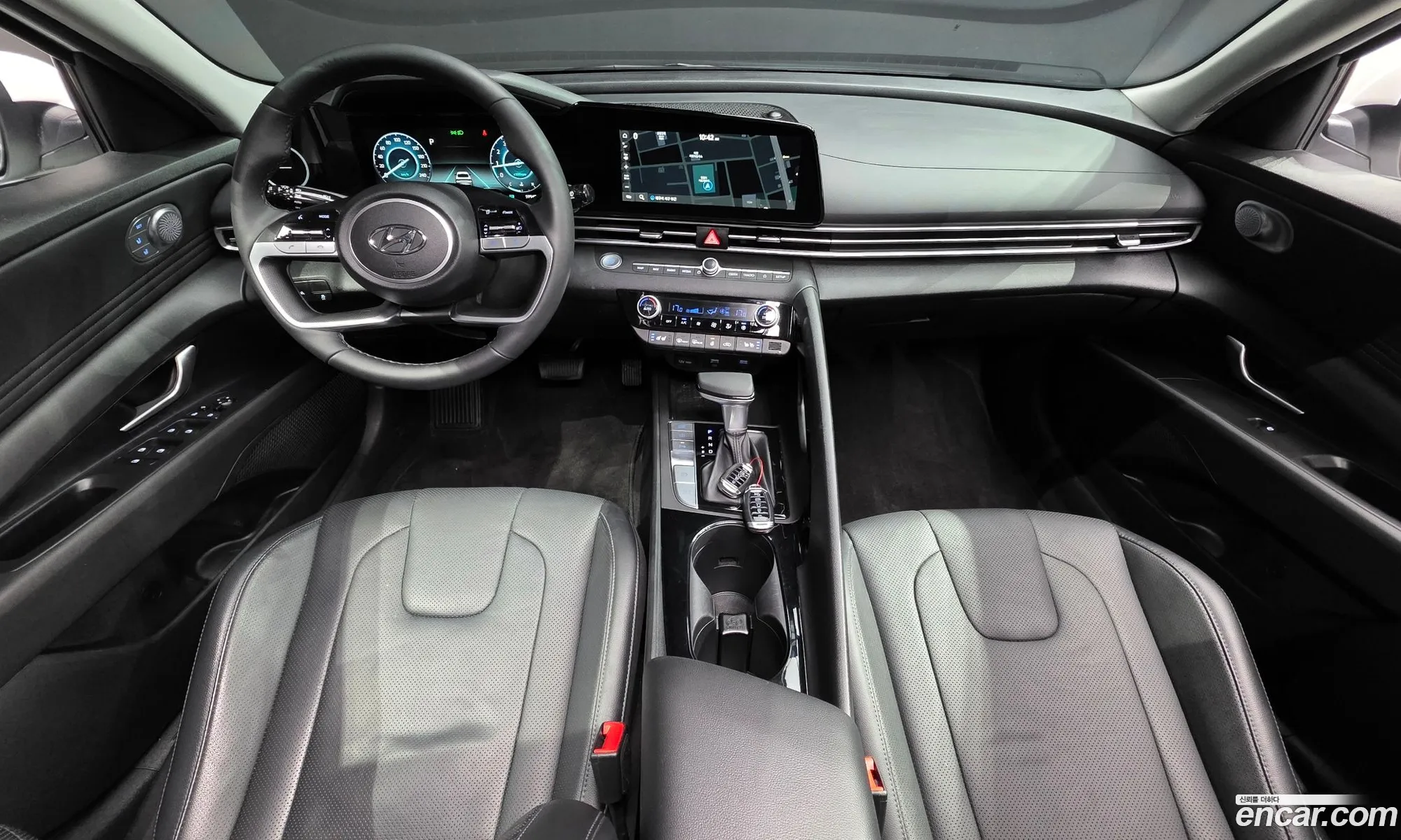 Hyundai Elantra 2020 — 4