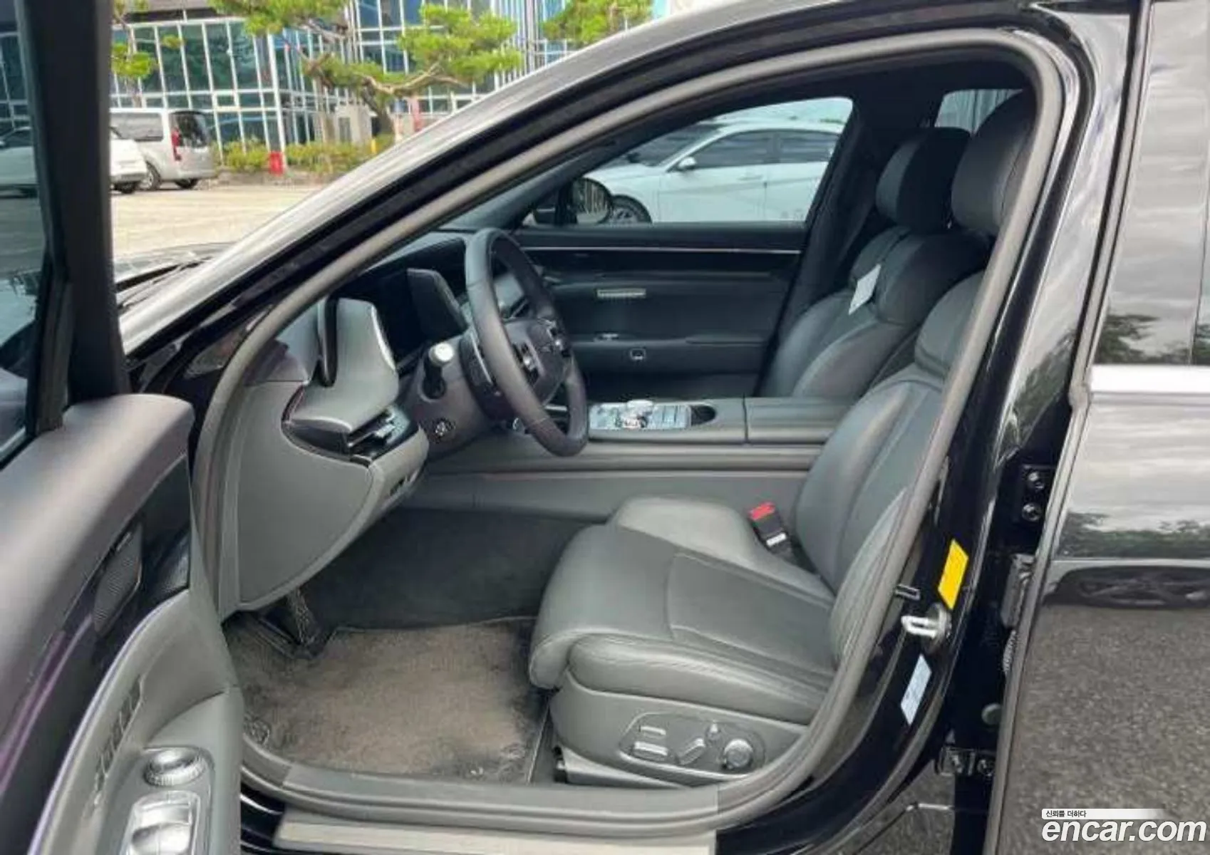 Genesis G90 2023 — 4