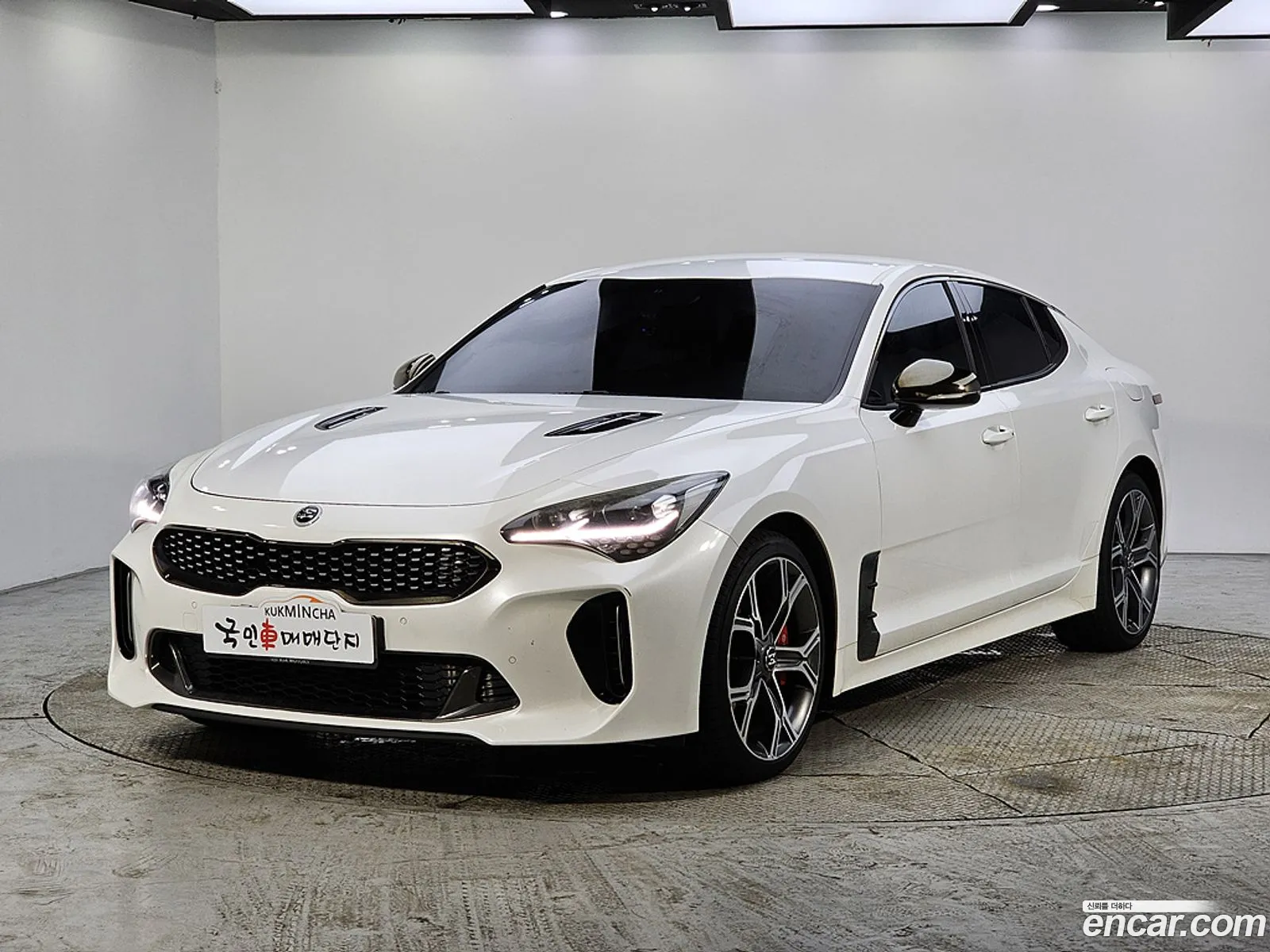 Kia Stinger 2018 — 4