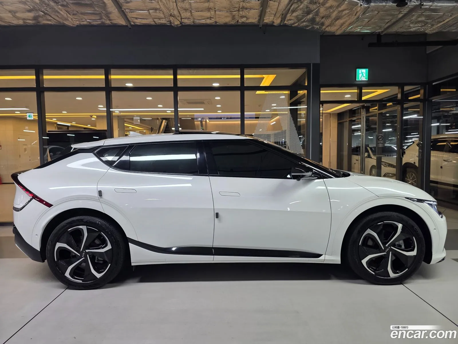 Kia EV6 2024 — 2