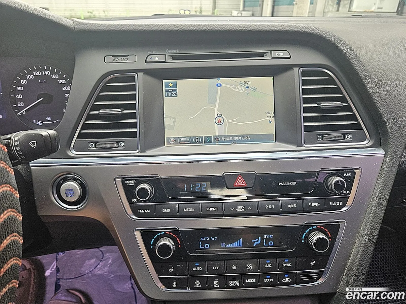 Hyundai LF Sonata Hybrid