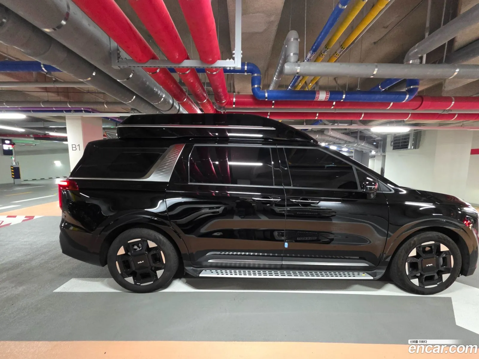 Kia Carnival 2025 — 2