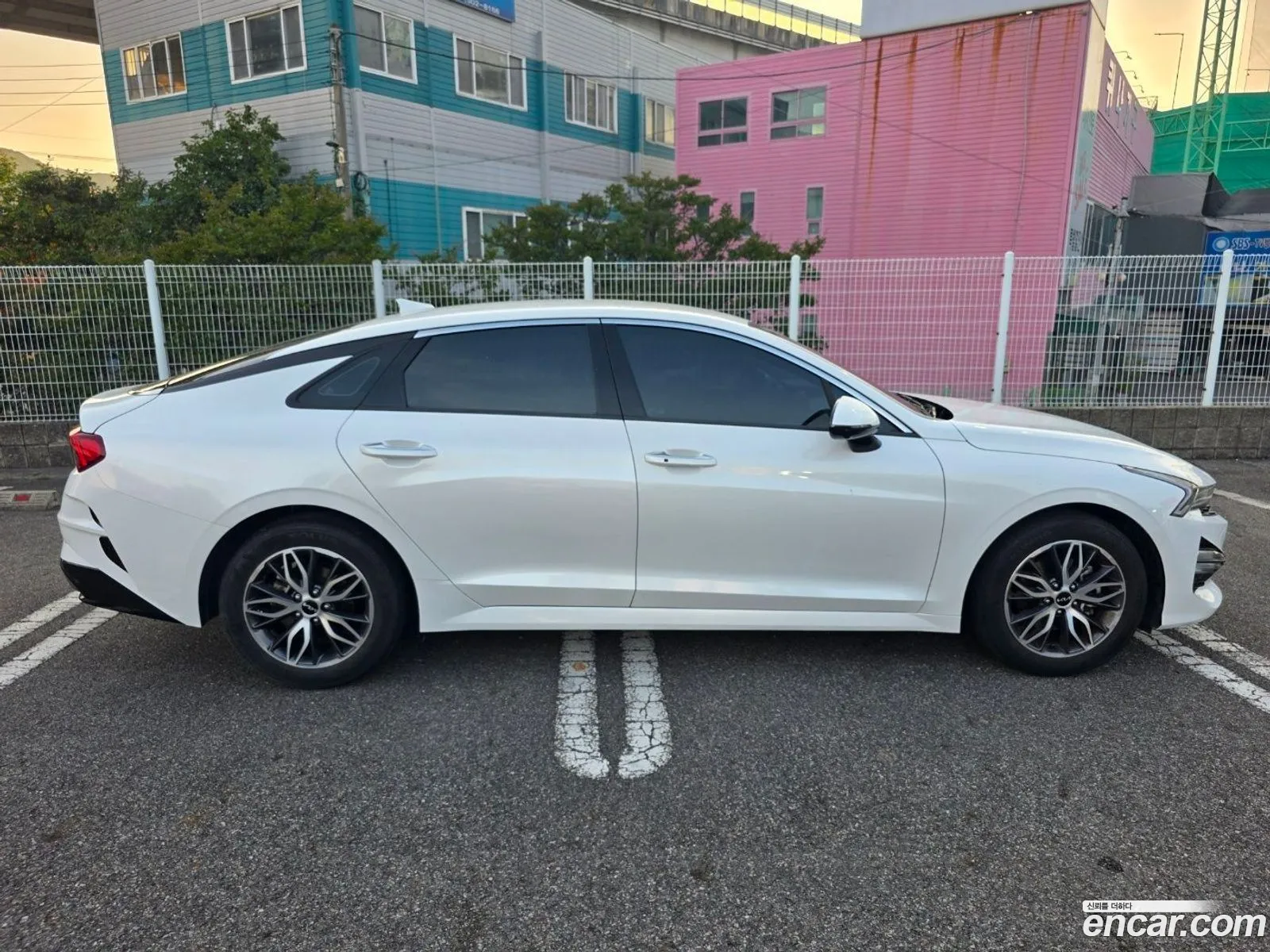Kia K5 2023 — 3