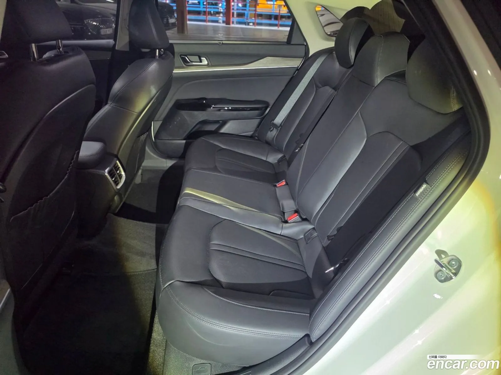 Kia K5 2023 — 8