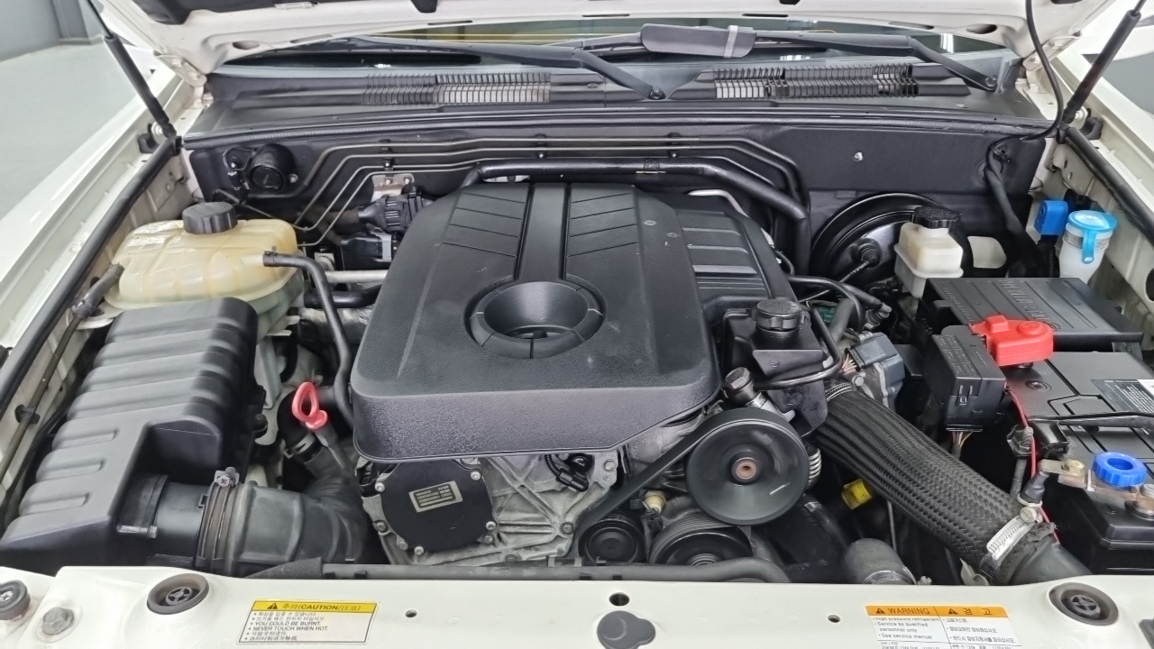 KG Mobility (SsangYong) Rexton W 2013 — 10