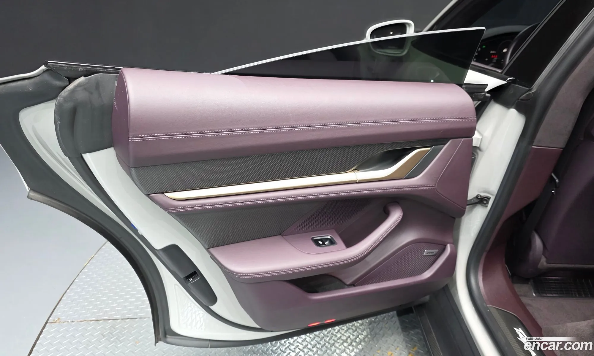Porsche Taycan 2021 WP0AC2Y18MSA62988 — 24