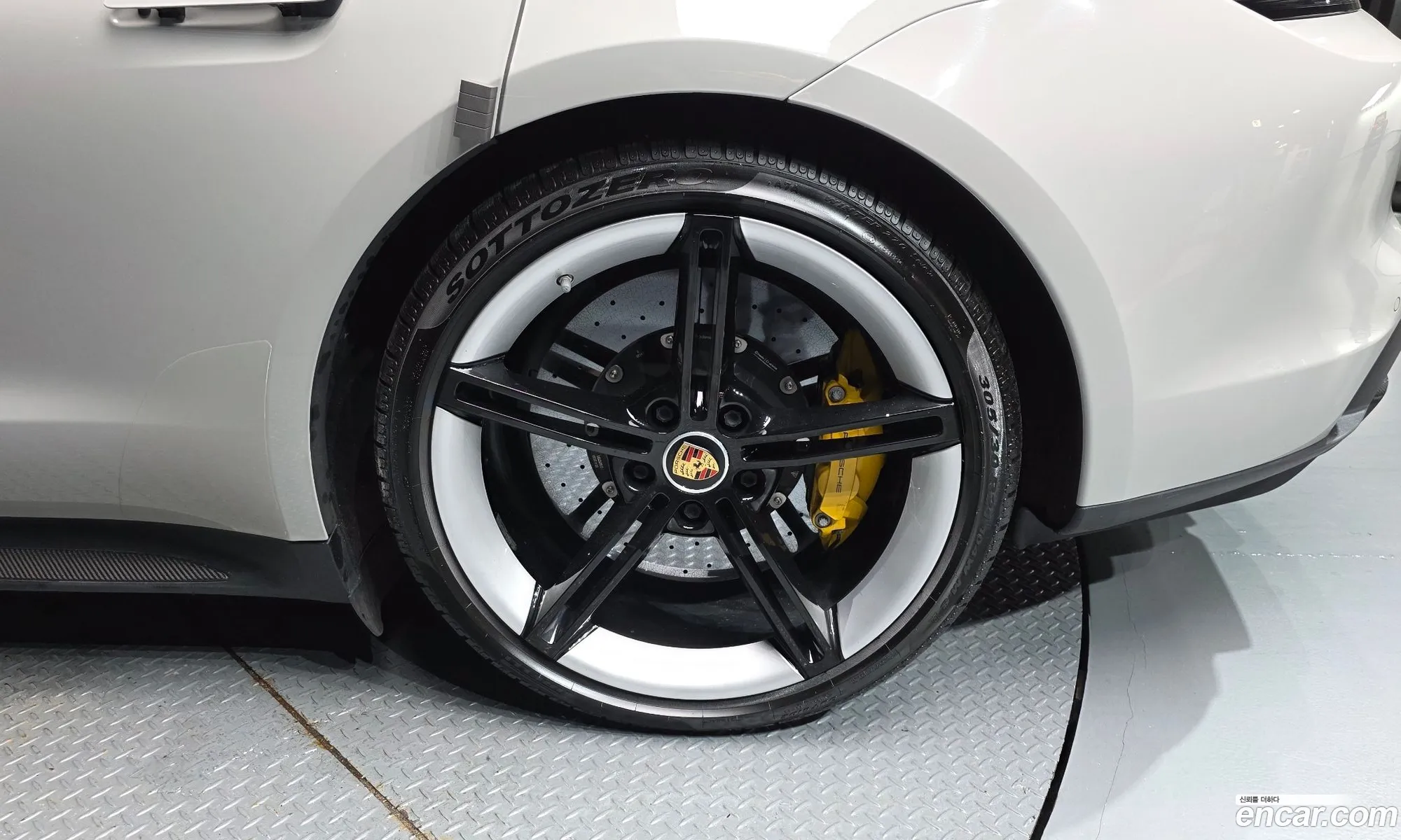 Porsche Taycan 2021 WP0AC2Y18MSA62988 — 14