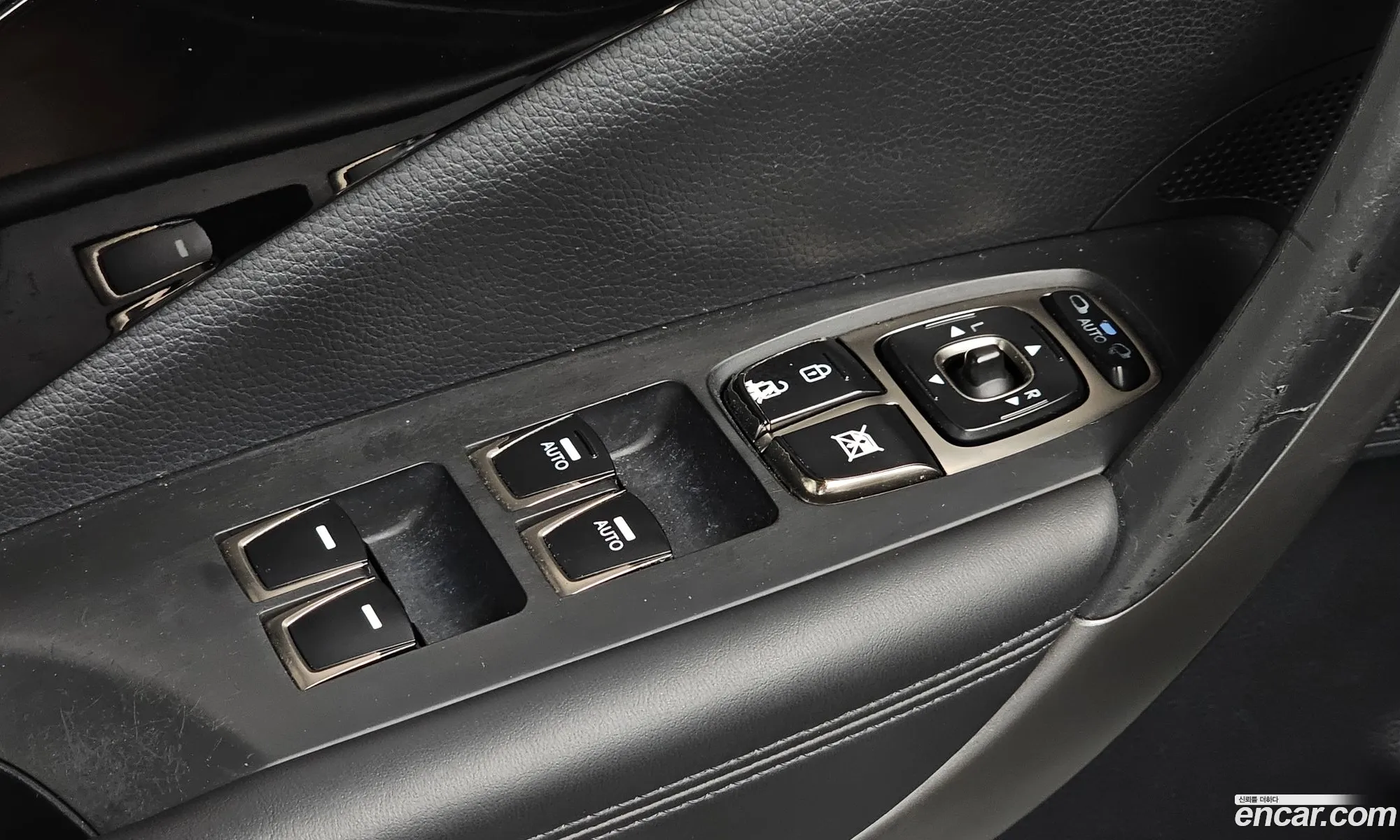 Hyundai Grandeur HG 2012 KMHFF41CBCA188260 — 16