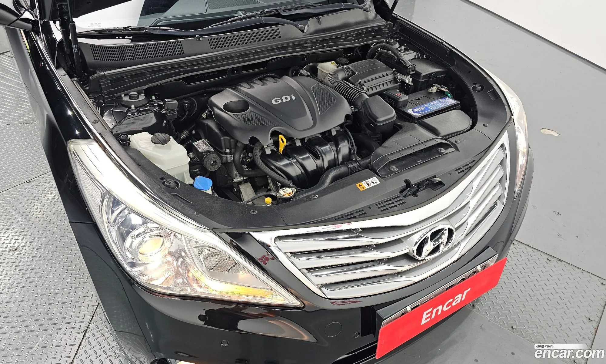 Hyundai Grandeur HG 2012 KMHFF41CBCA188260 — 8
