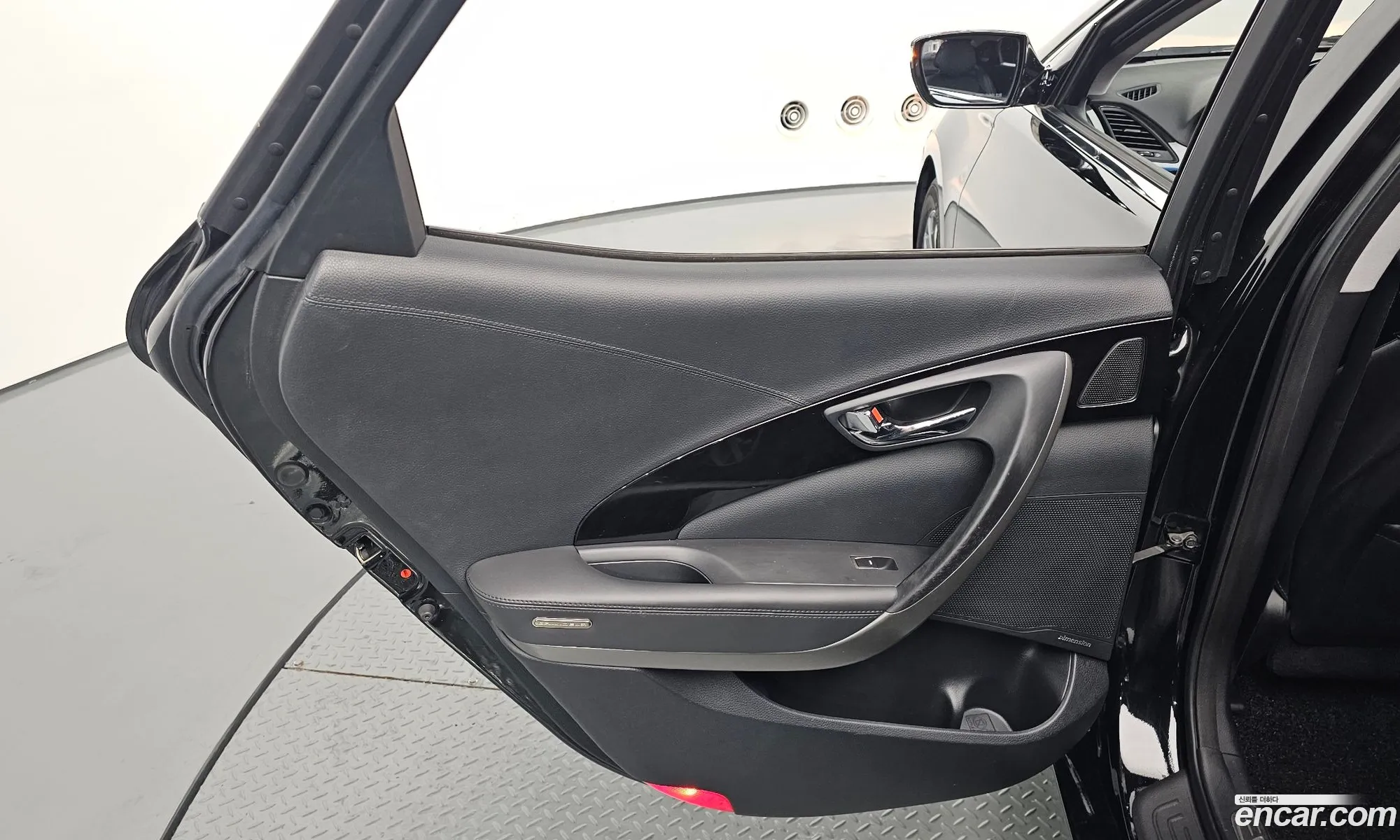 Hyundai Grandeur HG 2012 KMHFF41CBCA188260 — 13