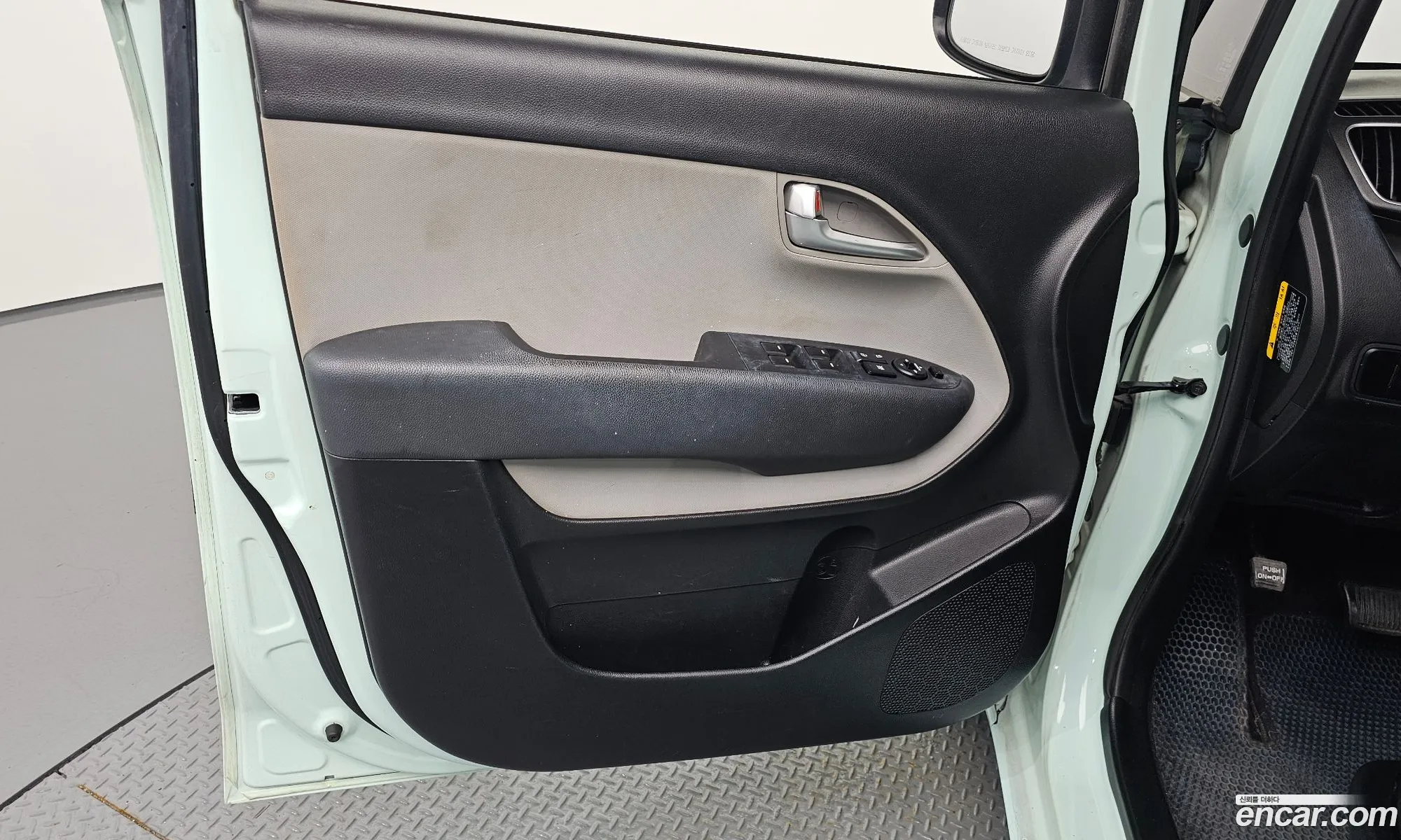 Kia Ray 2013 KNACH811BDT055561 — 3