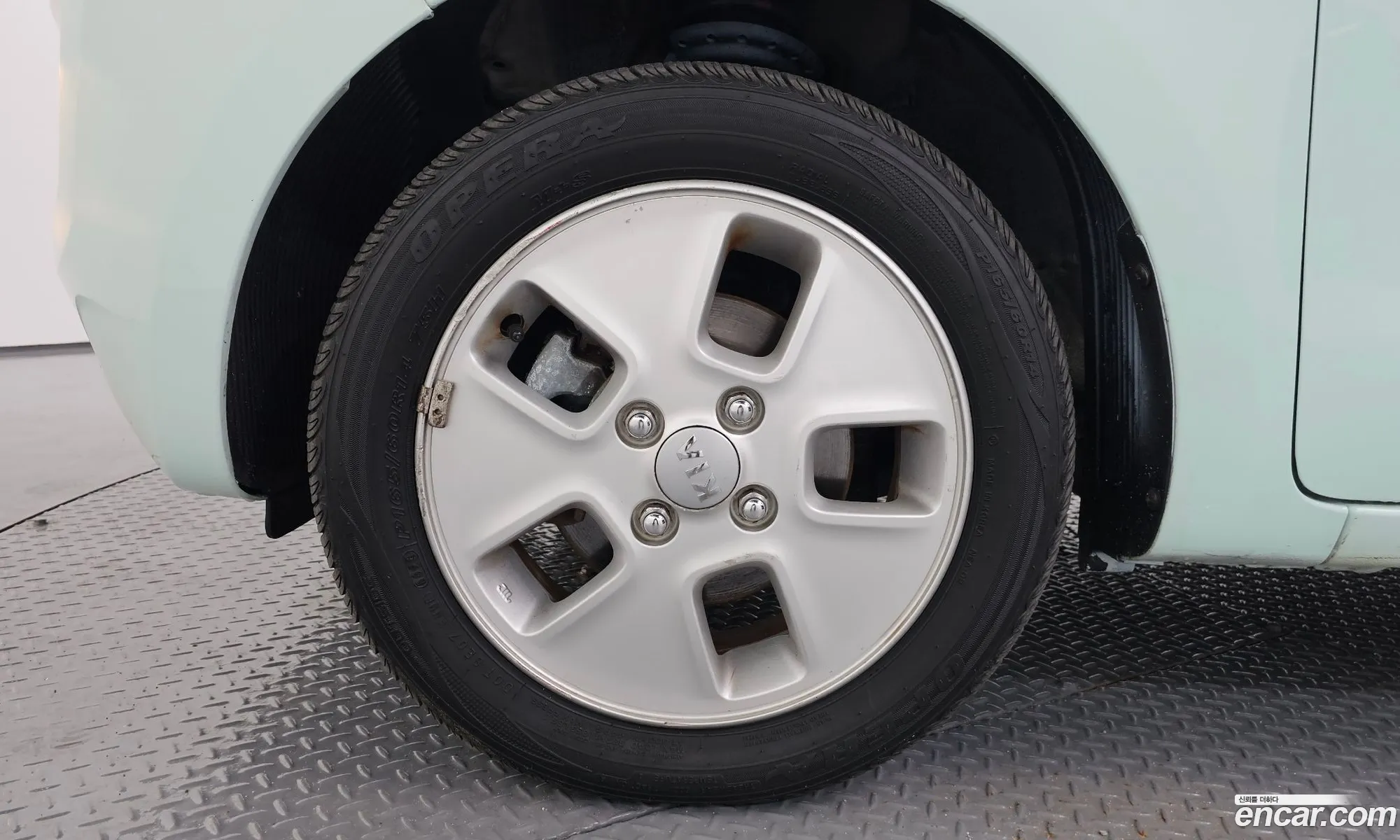 Kia Ray 2013 KNACH811BDT055561 — 8