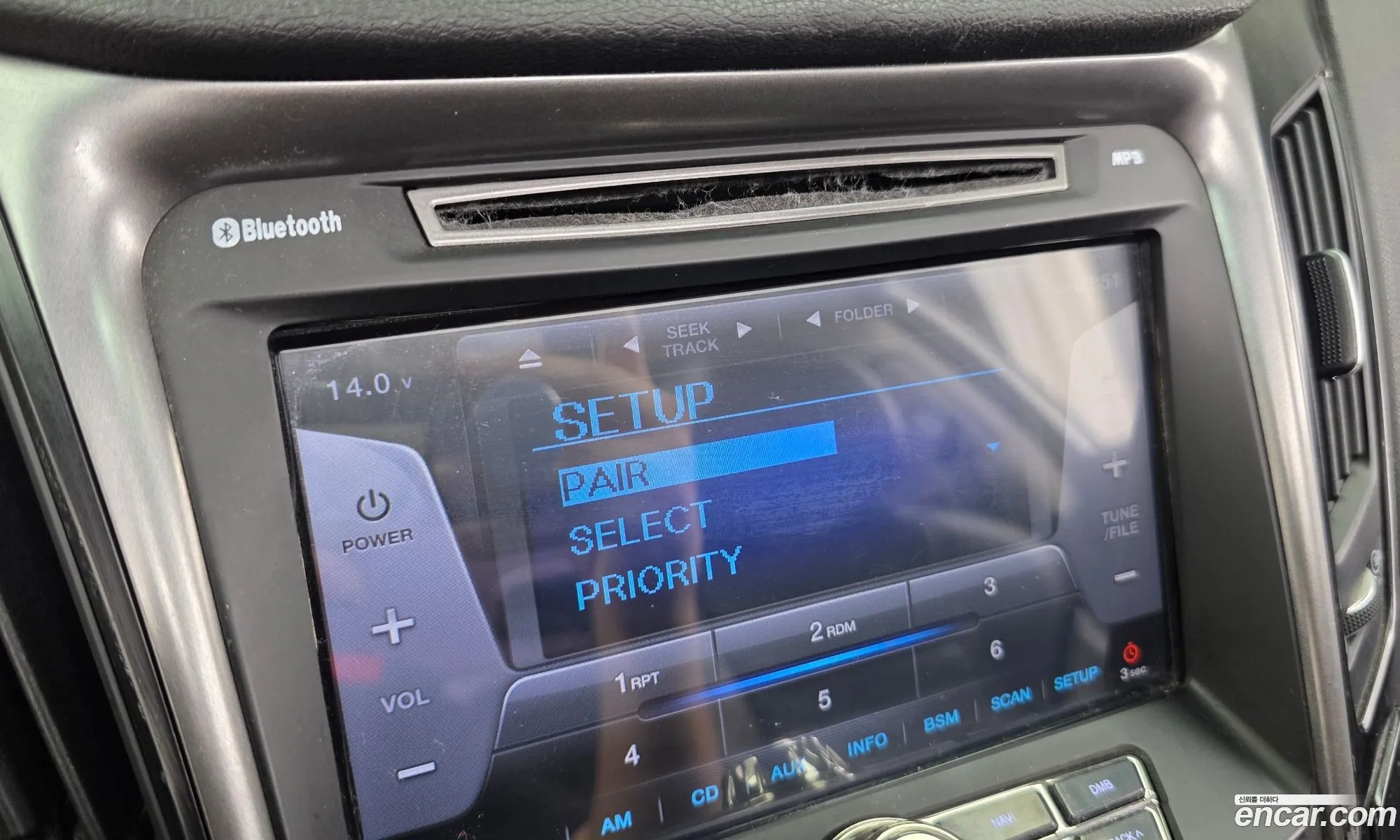 Hyundai YF Sonata 2012 KMHEC41ABCA438555 — 32