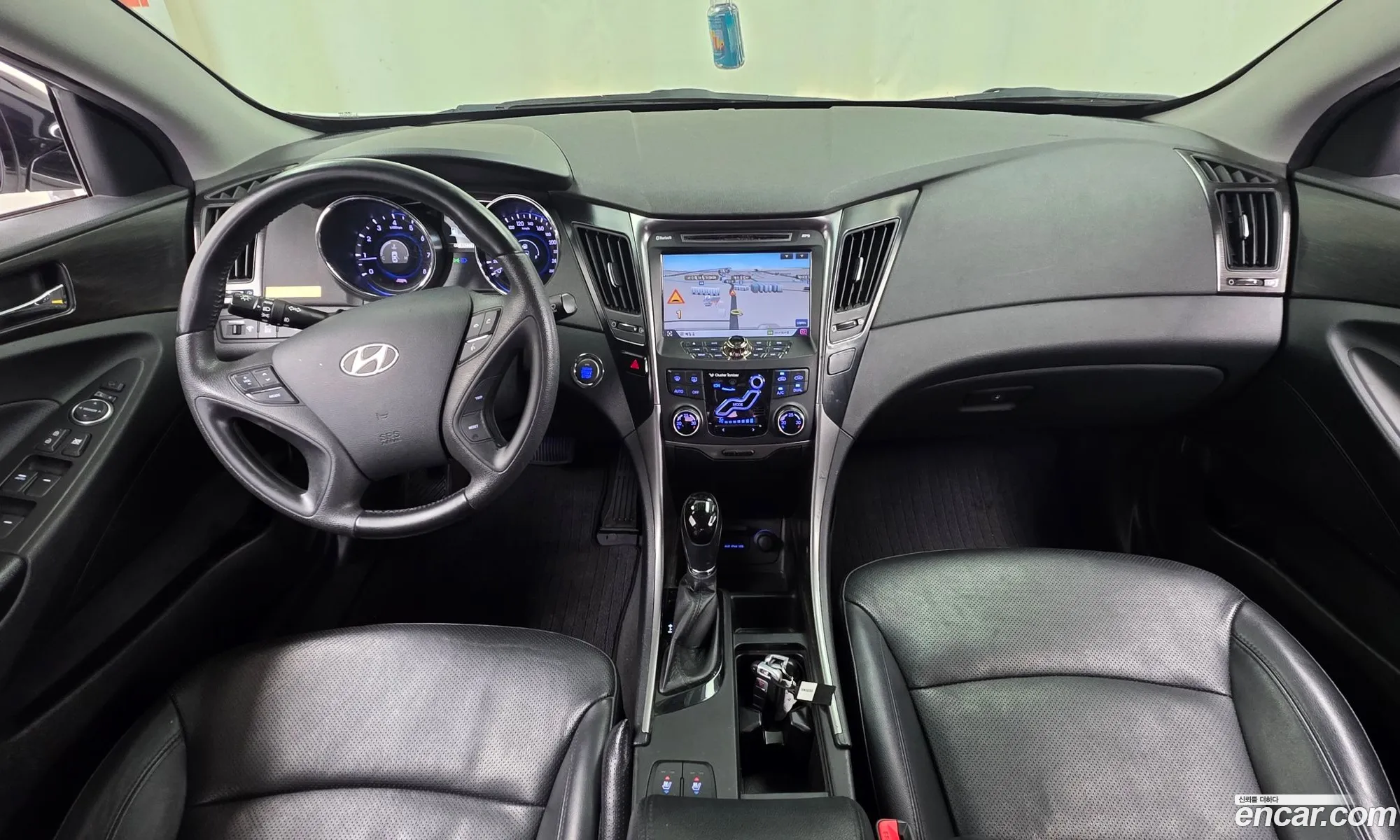 Hyundai YF Sonata 2012 KMHEC41ABCA438555 — 16