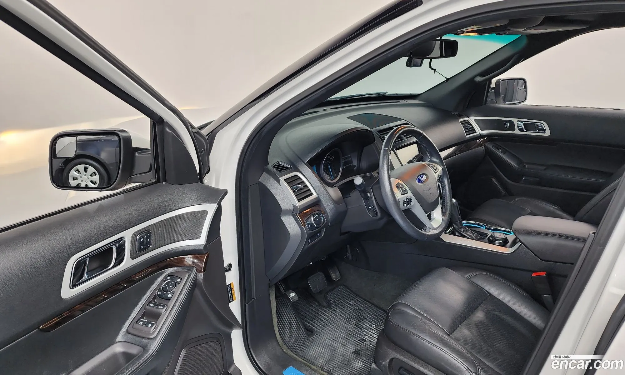 Ford Explorer 2014 1FM5K8F84EGC04144 — 9