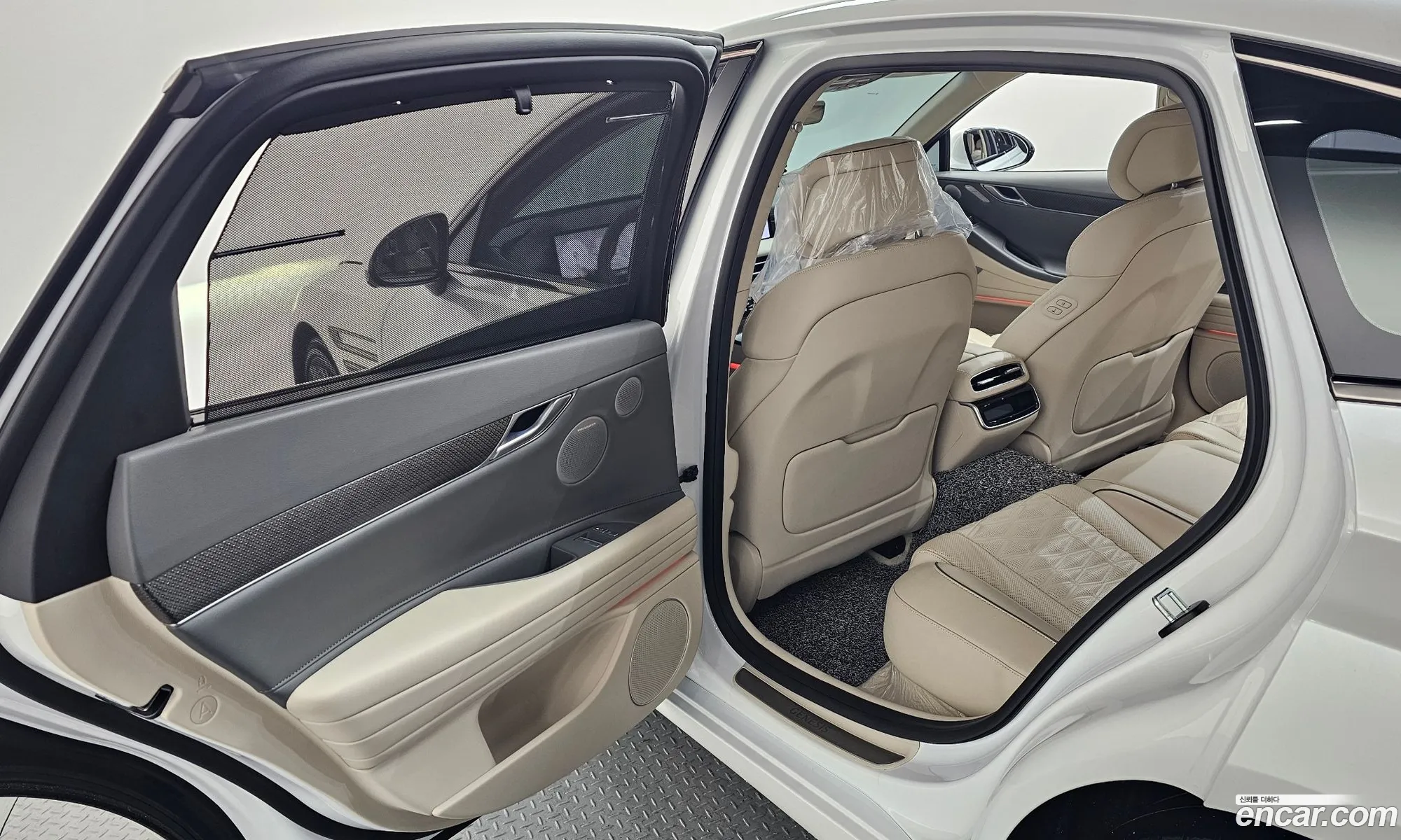 Genesis G80 2024 KMTGF41DDSU234804 — 2