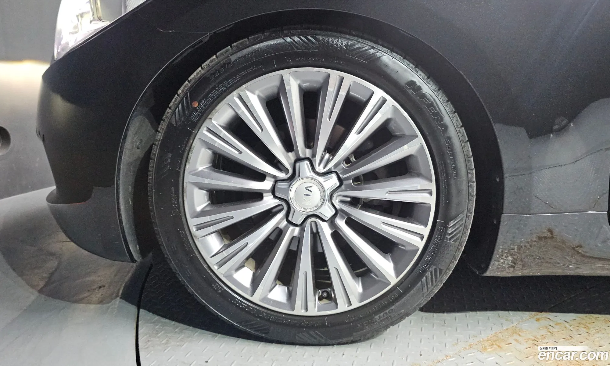 Kia K9 2015 — 3