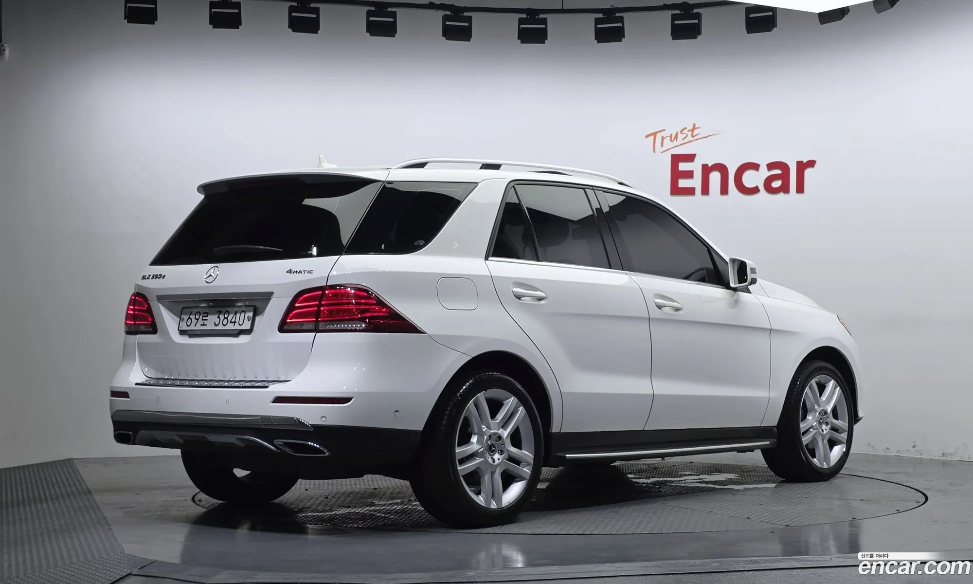 Mercedes-Benz GLE-Class W166 2018 WDCDA2EB3JB092435 — 9