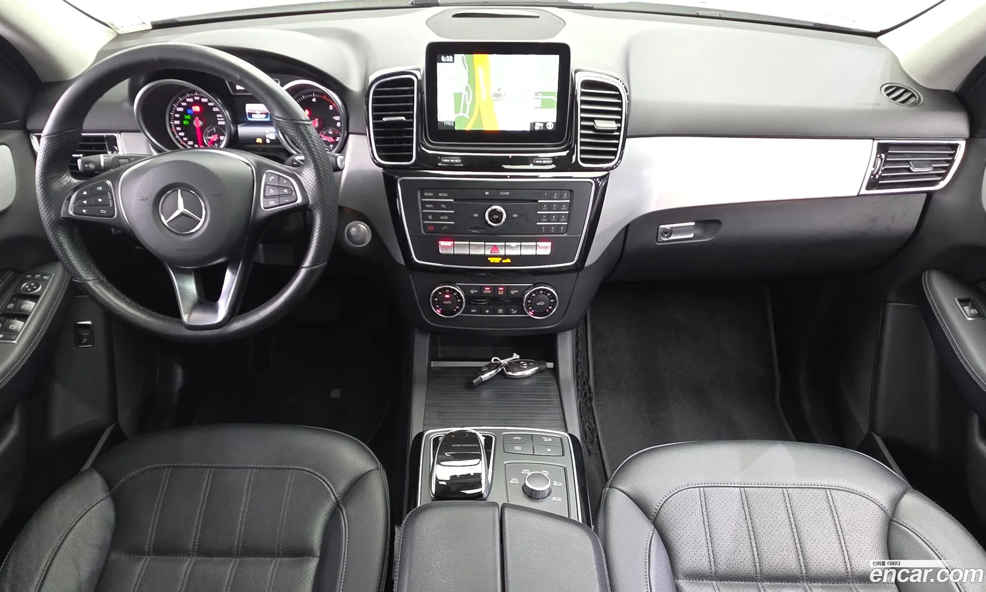 Mercedes-Benz GLE-Class W166 2018 WDCDA2EB3JB092435 — 32