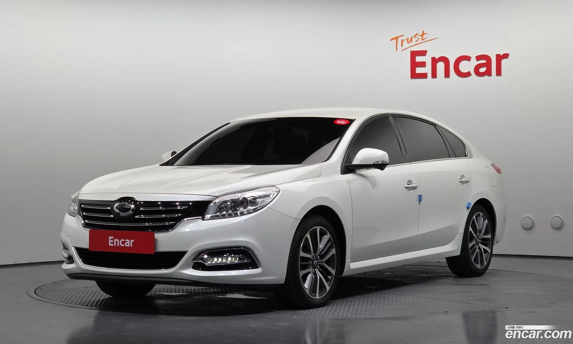 Renault Korea (Samsung) SM7 Nova