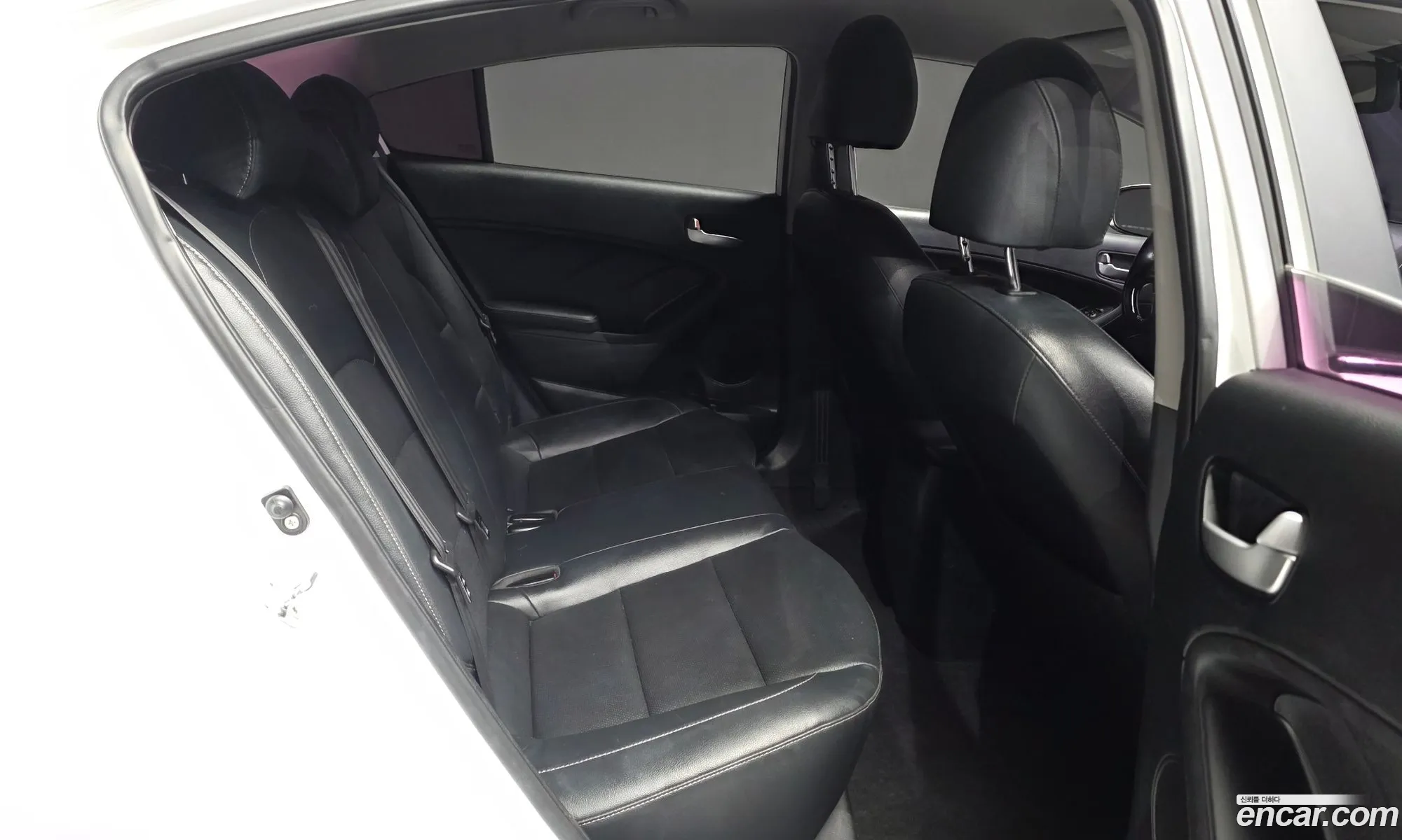 Kia K3 2017 KNAFK412BHA968844 — 19