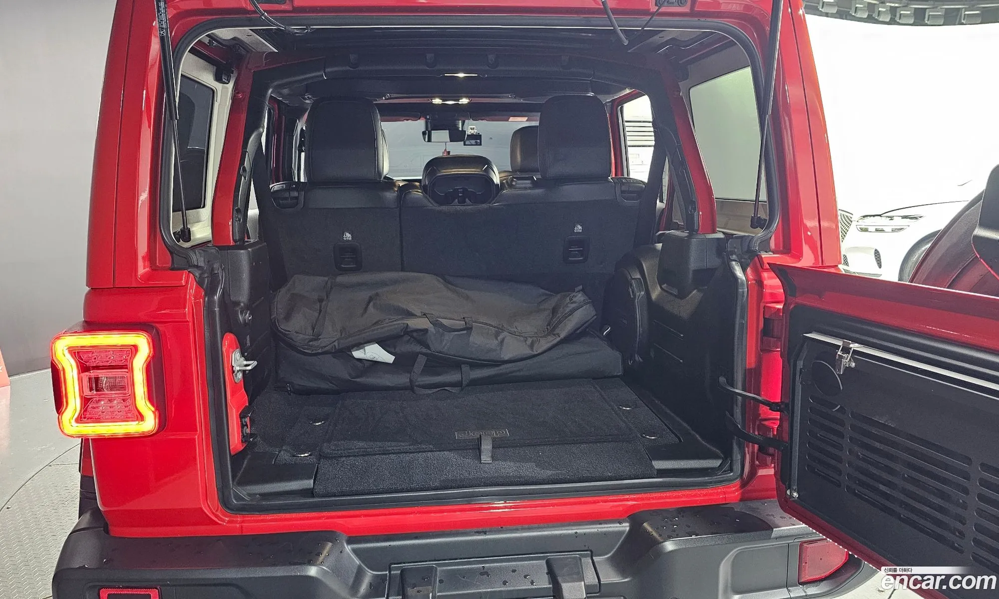 Jeep Wrangler 2021 1C4HJXEN8MW667396 — 13