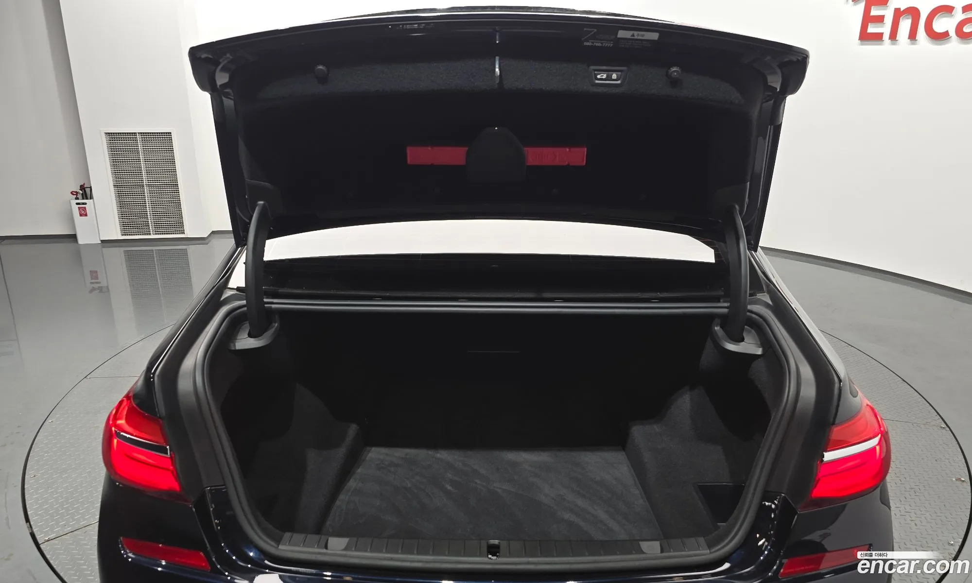 BMW 7 Series 2018 WBA7C4102JBN77840 — 12