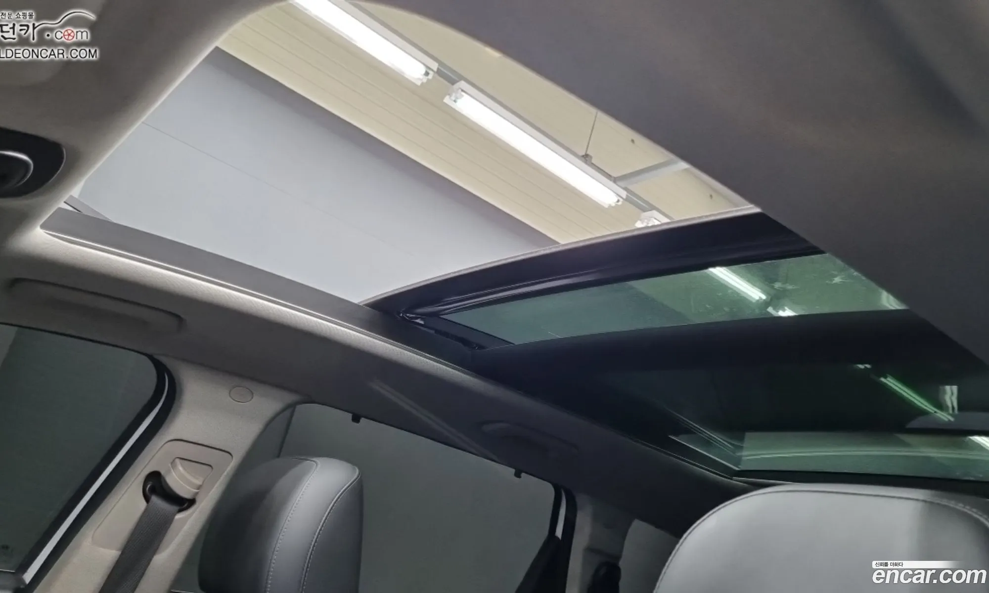 Hyundai Santa Fe 2020 — 17
