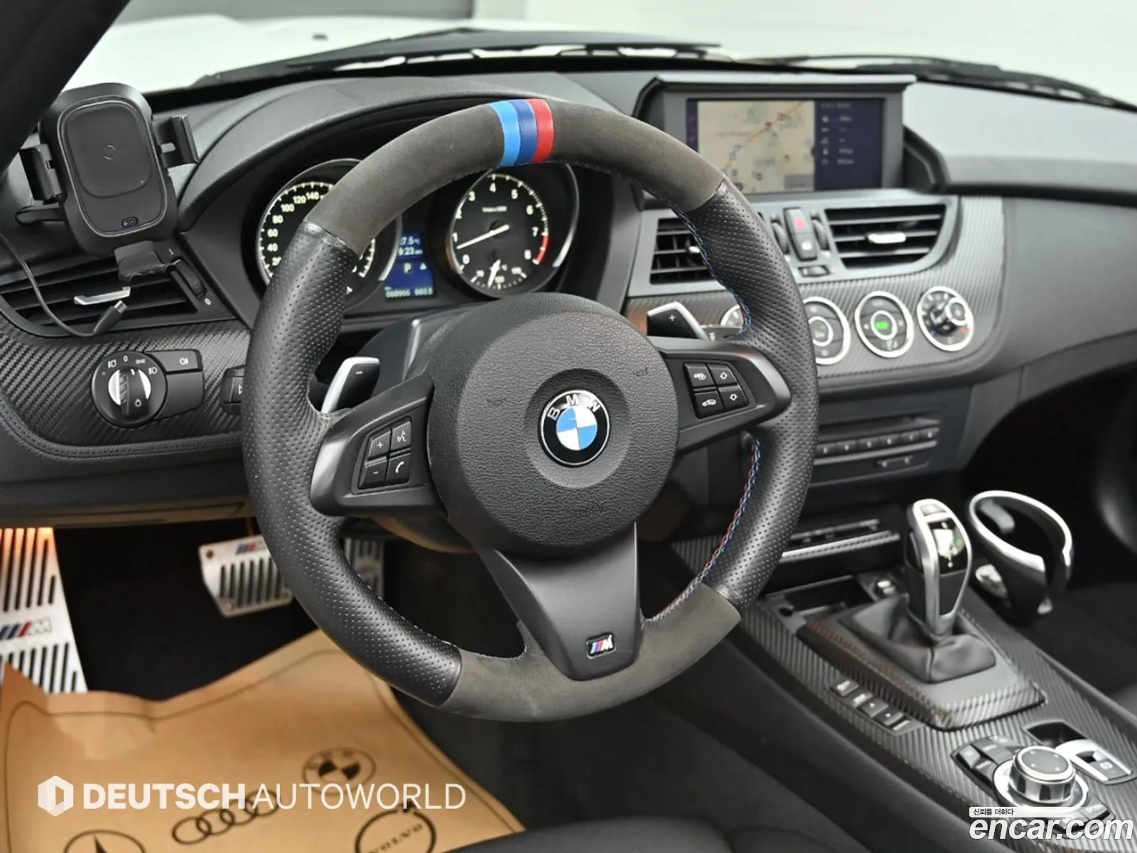 BMW Z4 2010 — 7