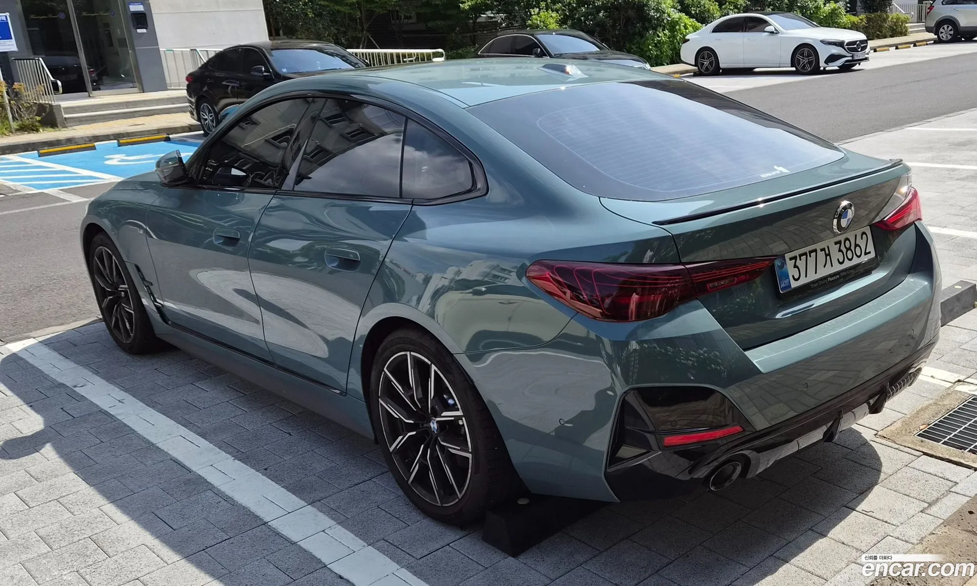 BMW 4 Series 2026 — 10