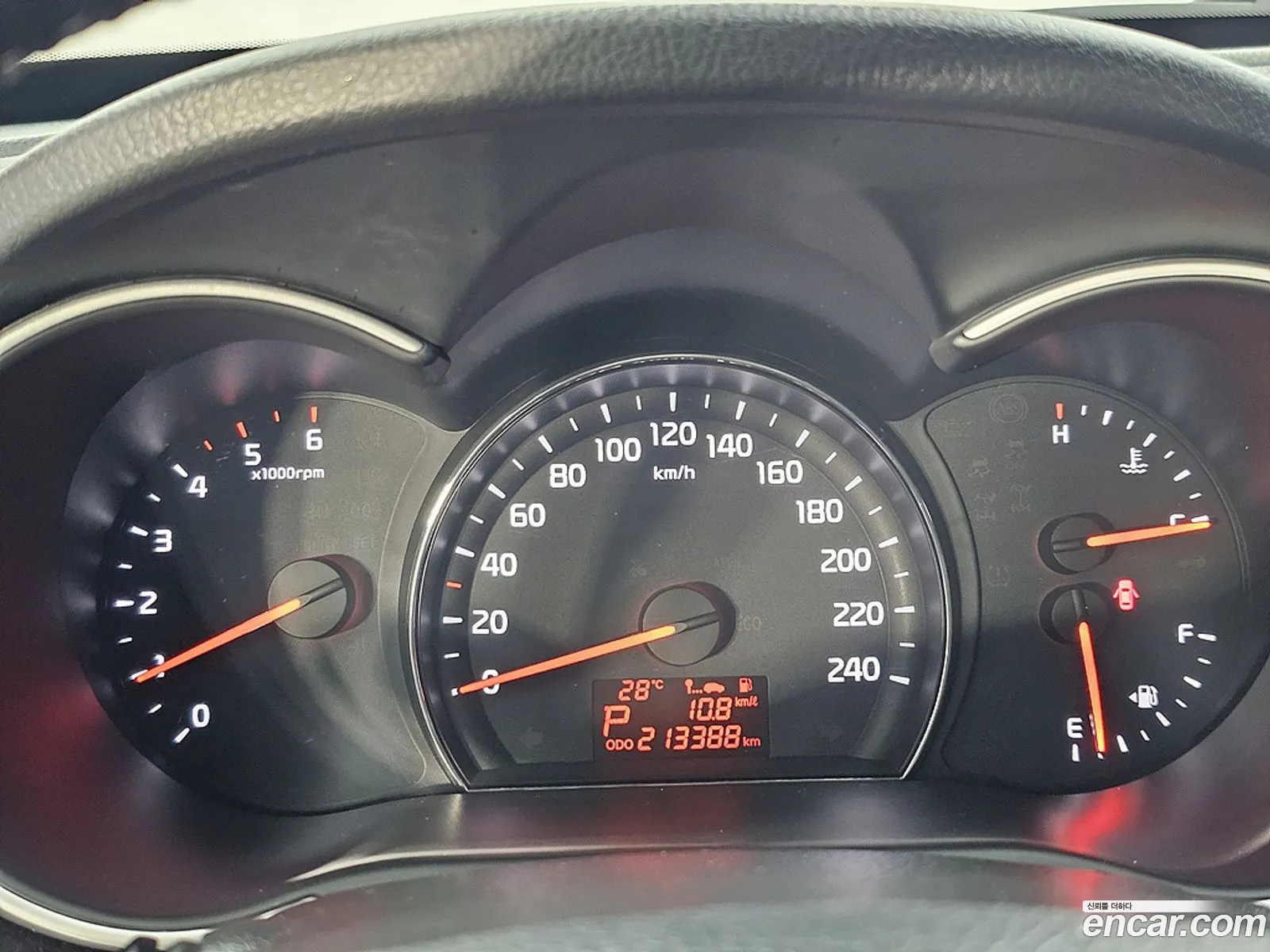 Kia Sorento R 2012 — 19