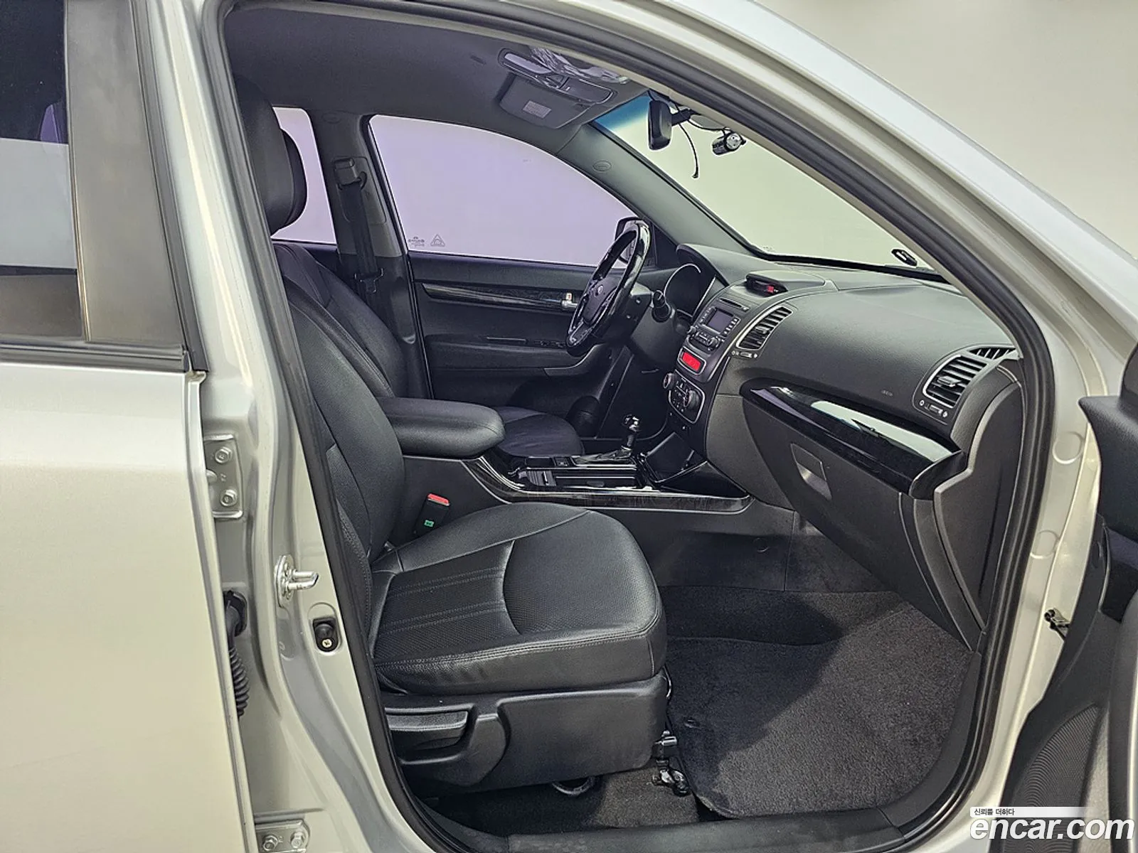 Kia Sorento R 2012 — 12