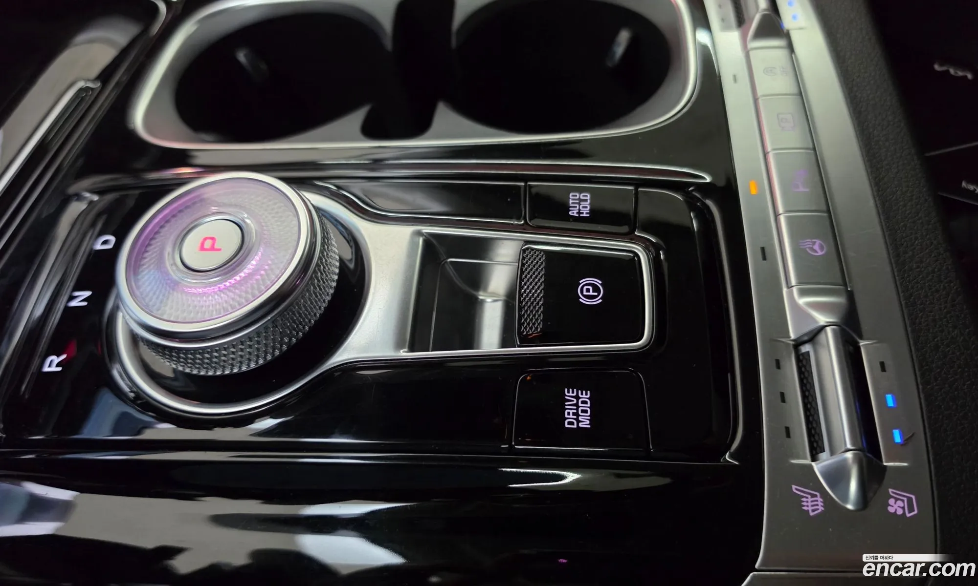Kia Carnival 2021 — 6